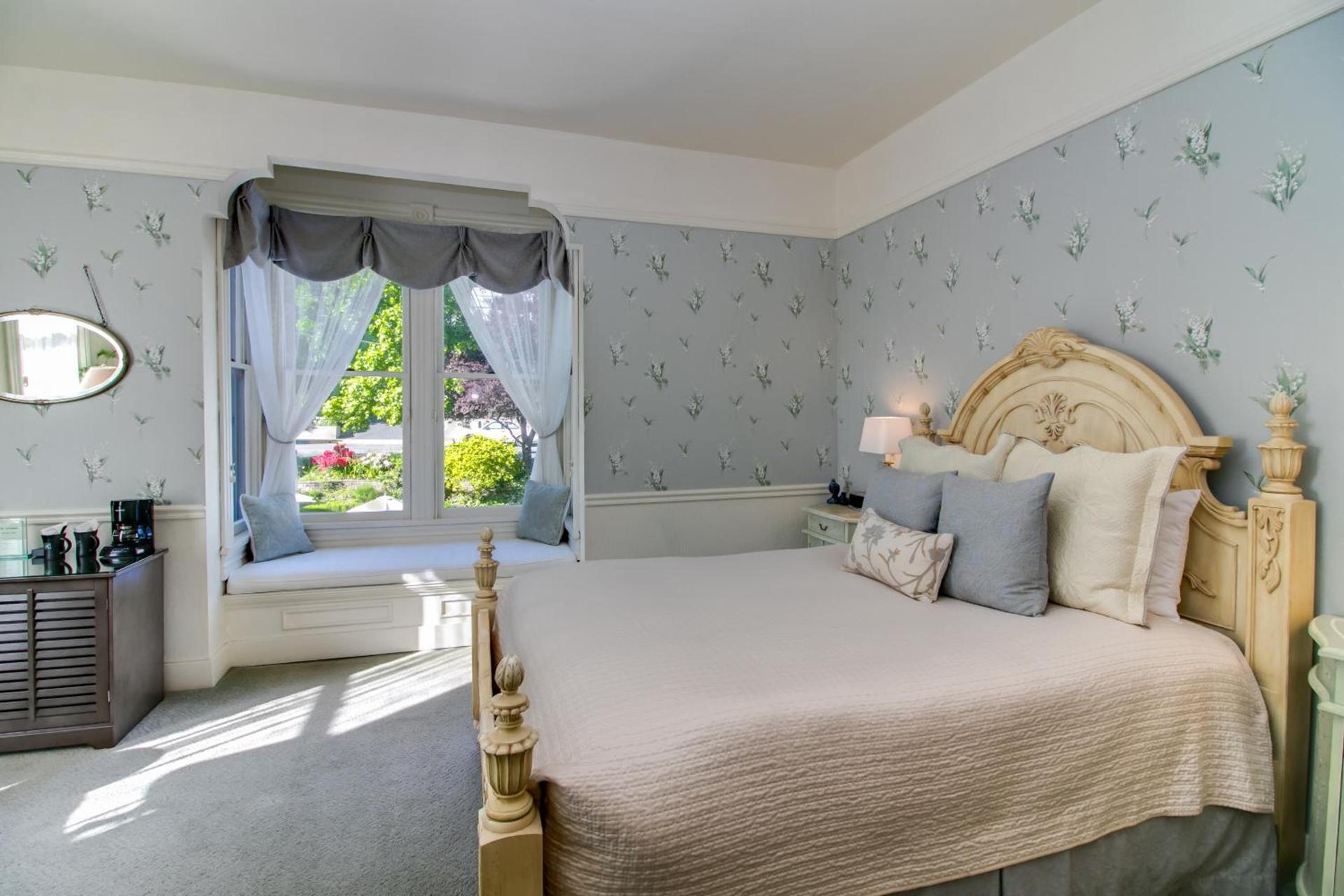 Winchester Inn photo 46