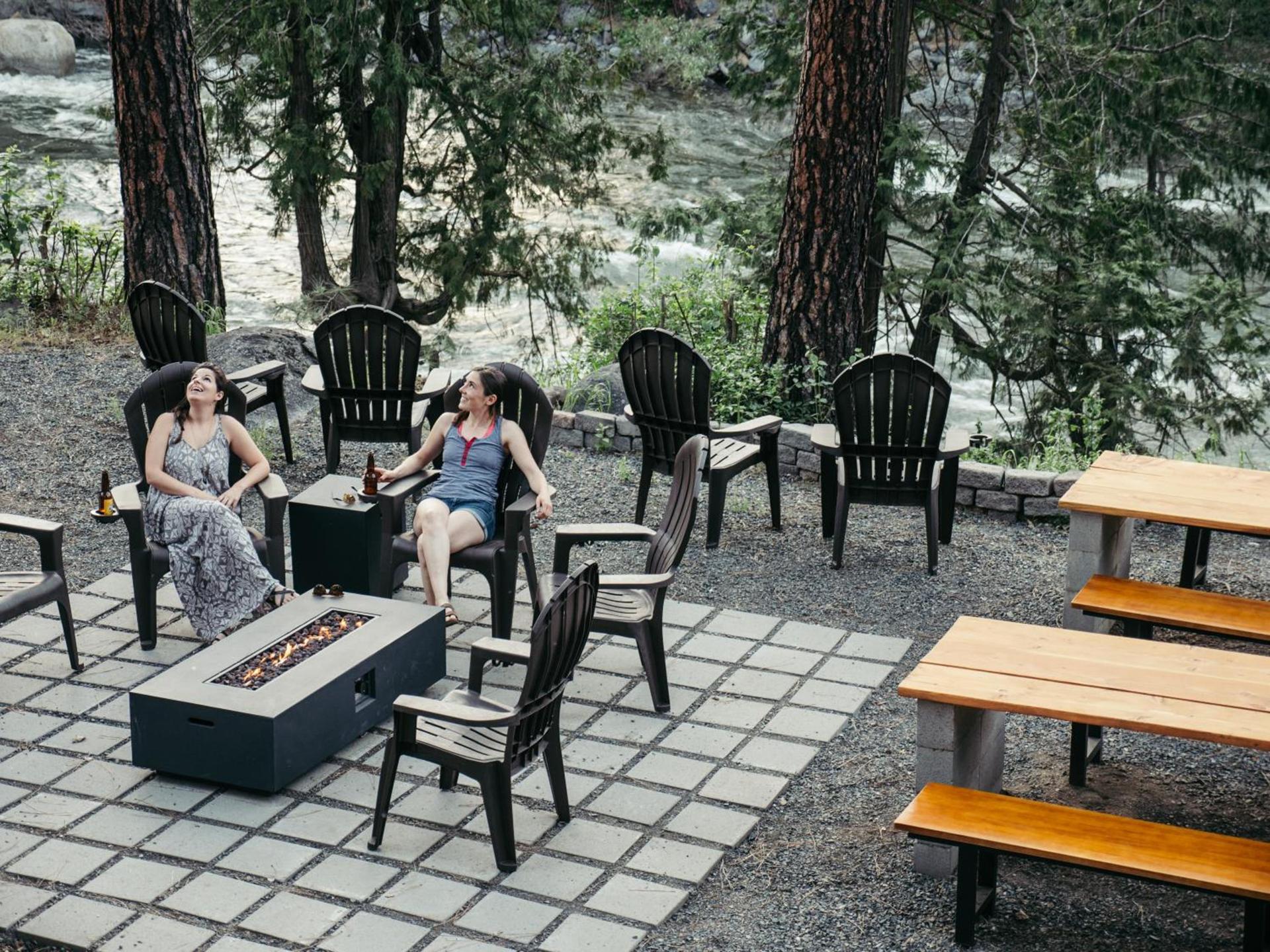 LOGE Leavenworth Riverside photo 8