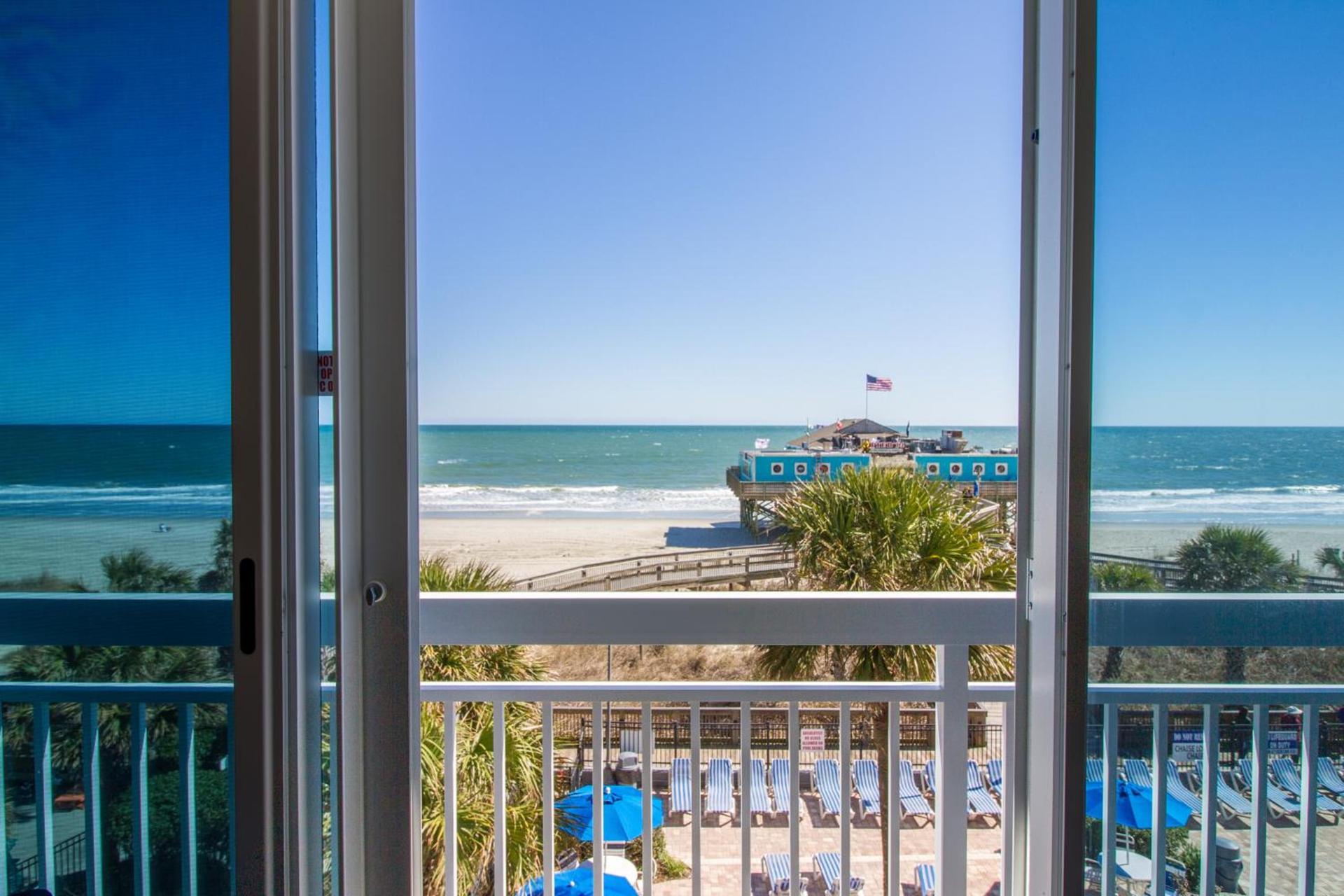 Yachtsman Oceanfront Resort photo 12
