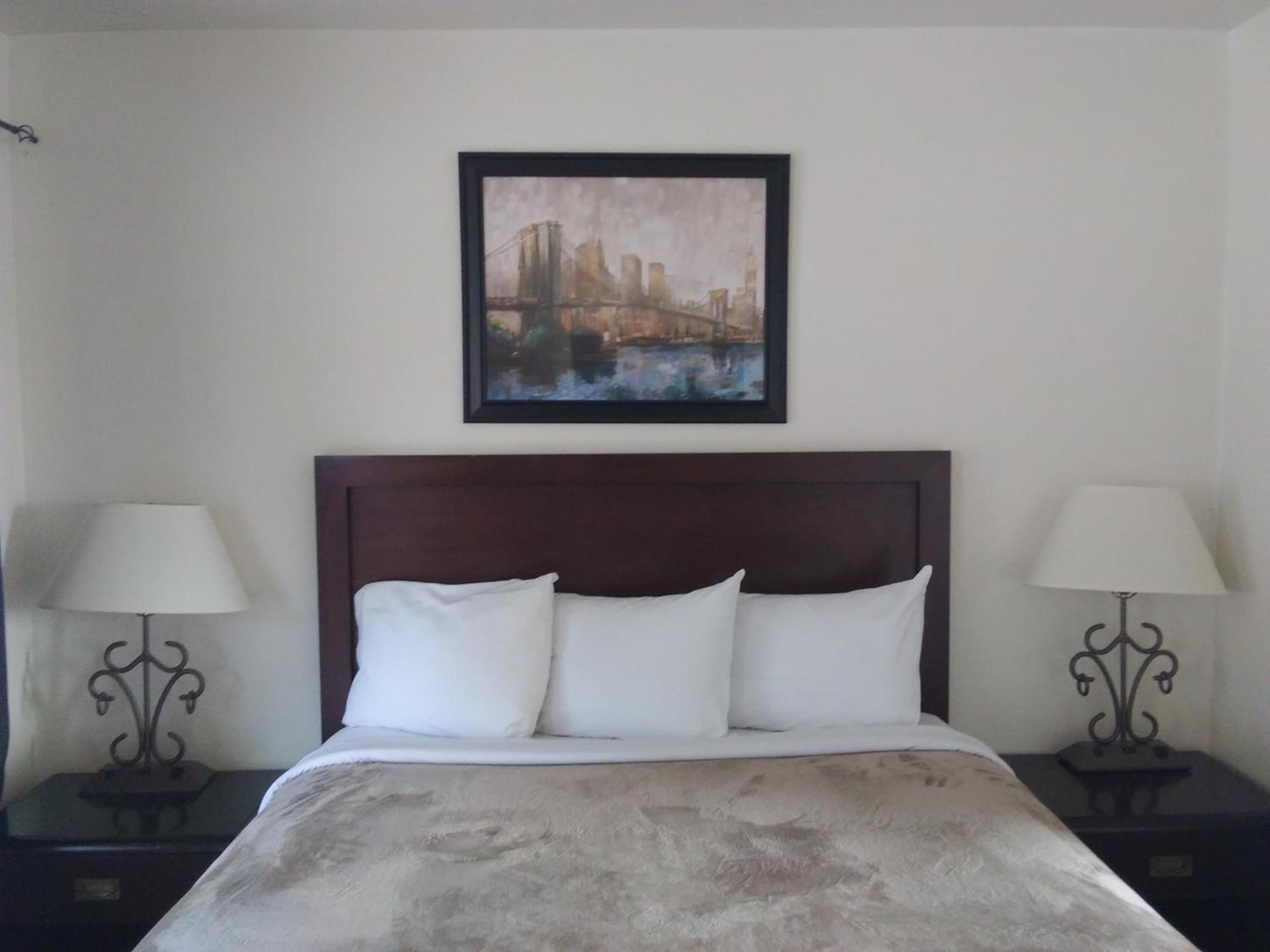 Bay Bridge Motel photo 11