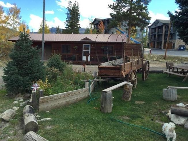 Lone Pine Cabins photo 6