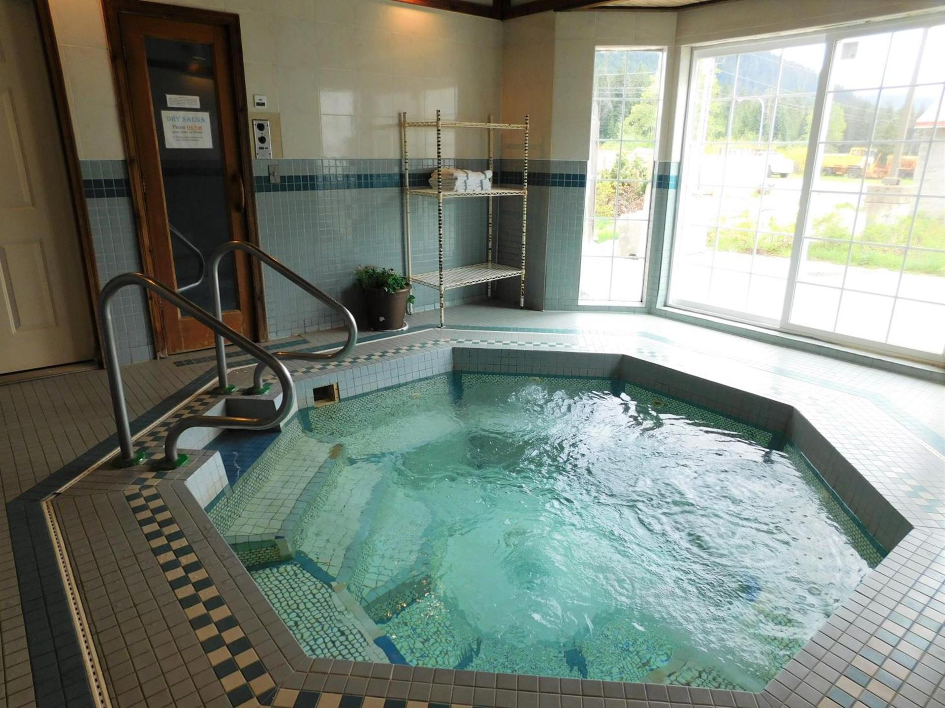The Summit Inn photo 20