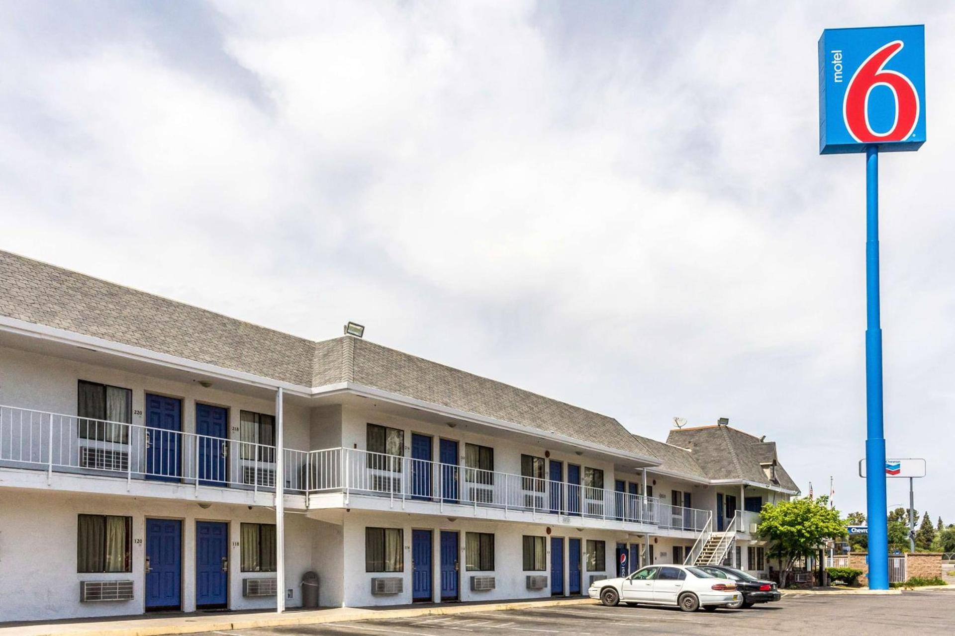Motel 6-Fresno, CA - Belmont Ave photo 22
