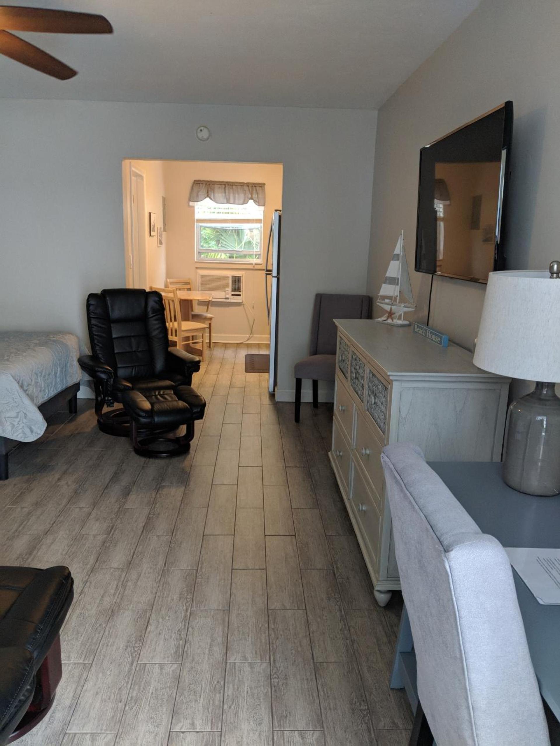 Ashley Brooke Beach Resort photo 60