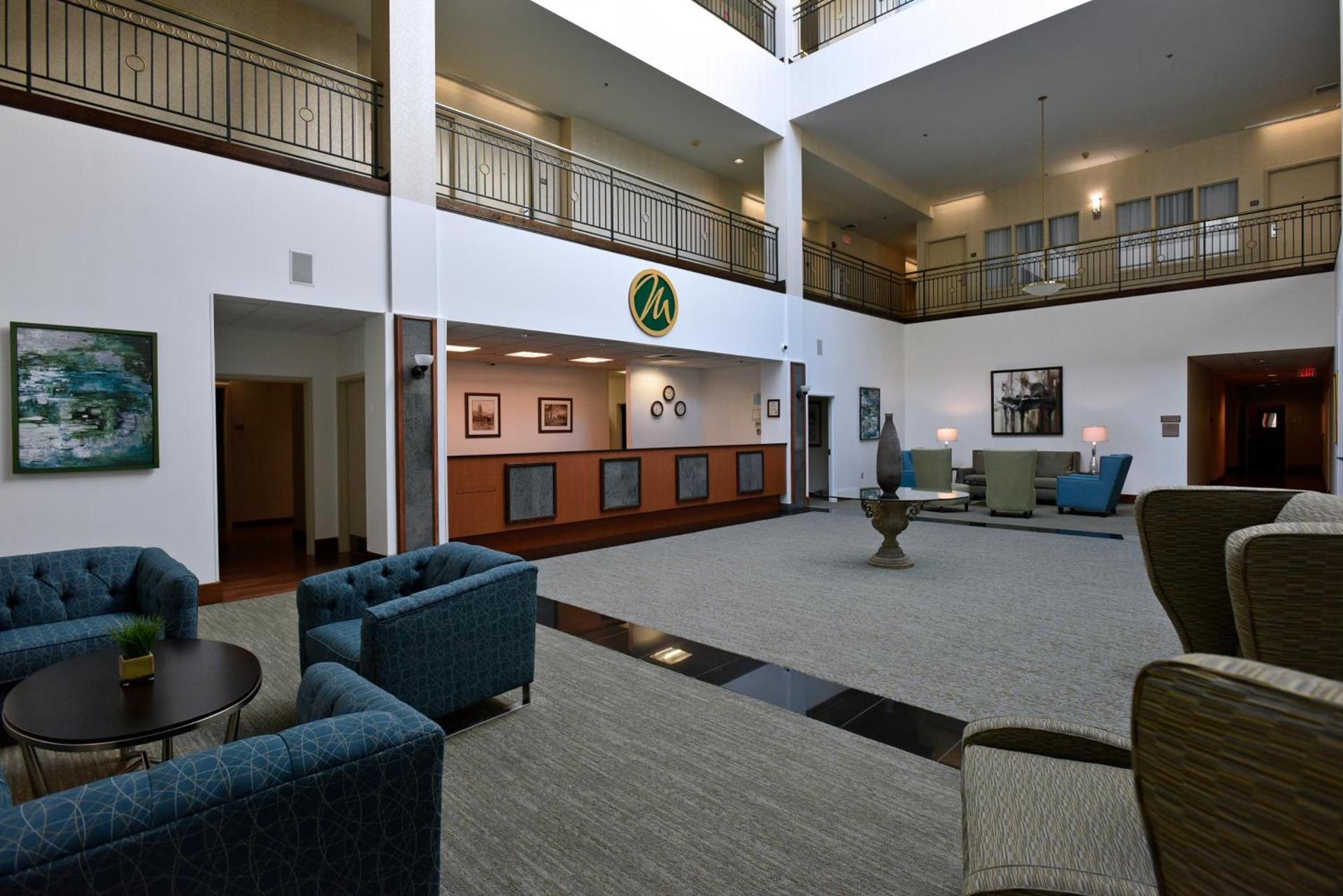 Maron Hotel & Suites photo 4