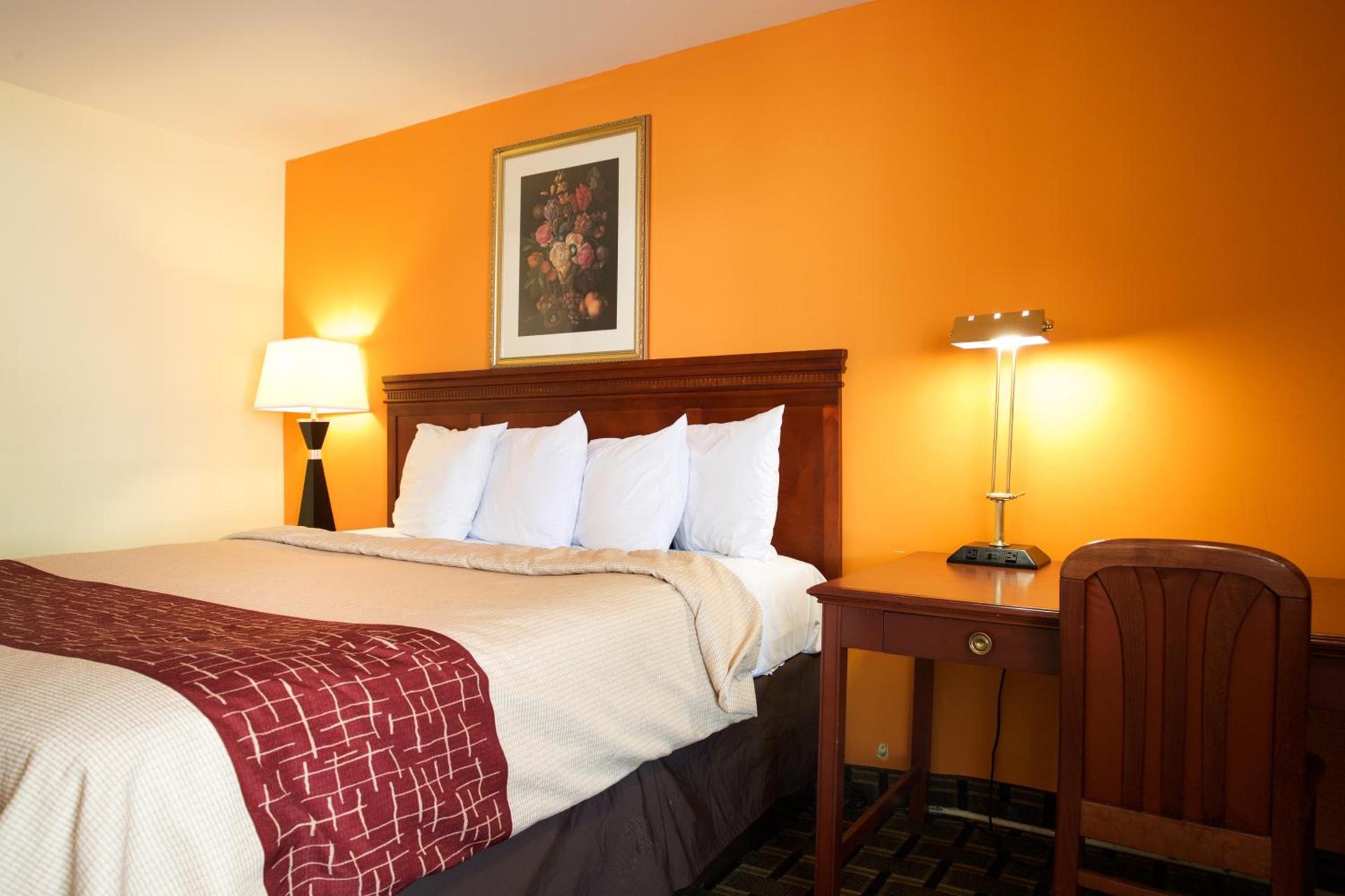 Highlander Motel photo 11