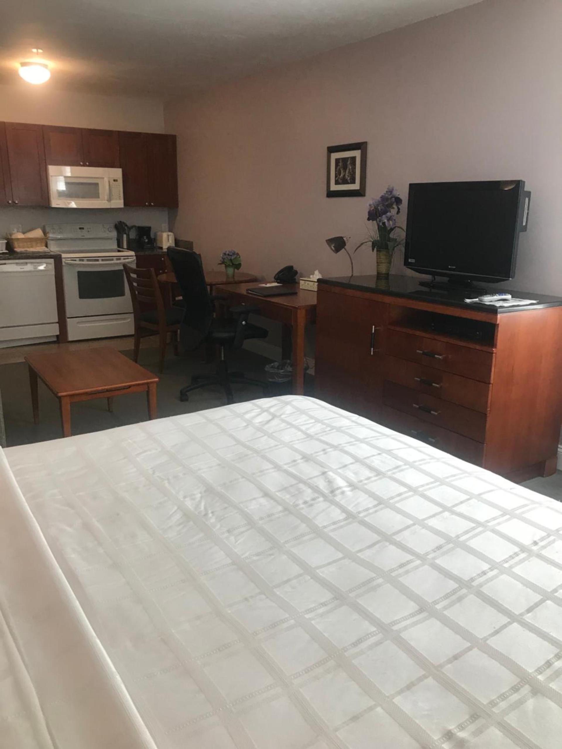 Crescent Suites Hotel photo 30