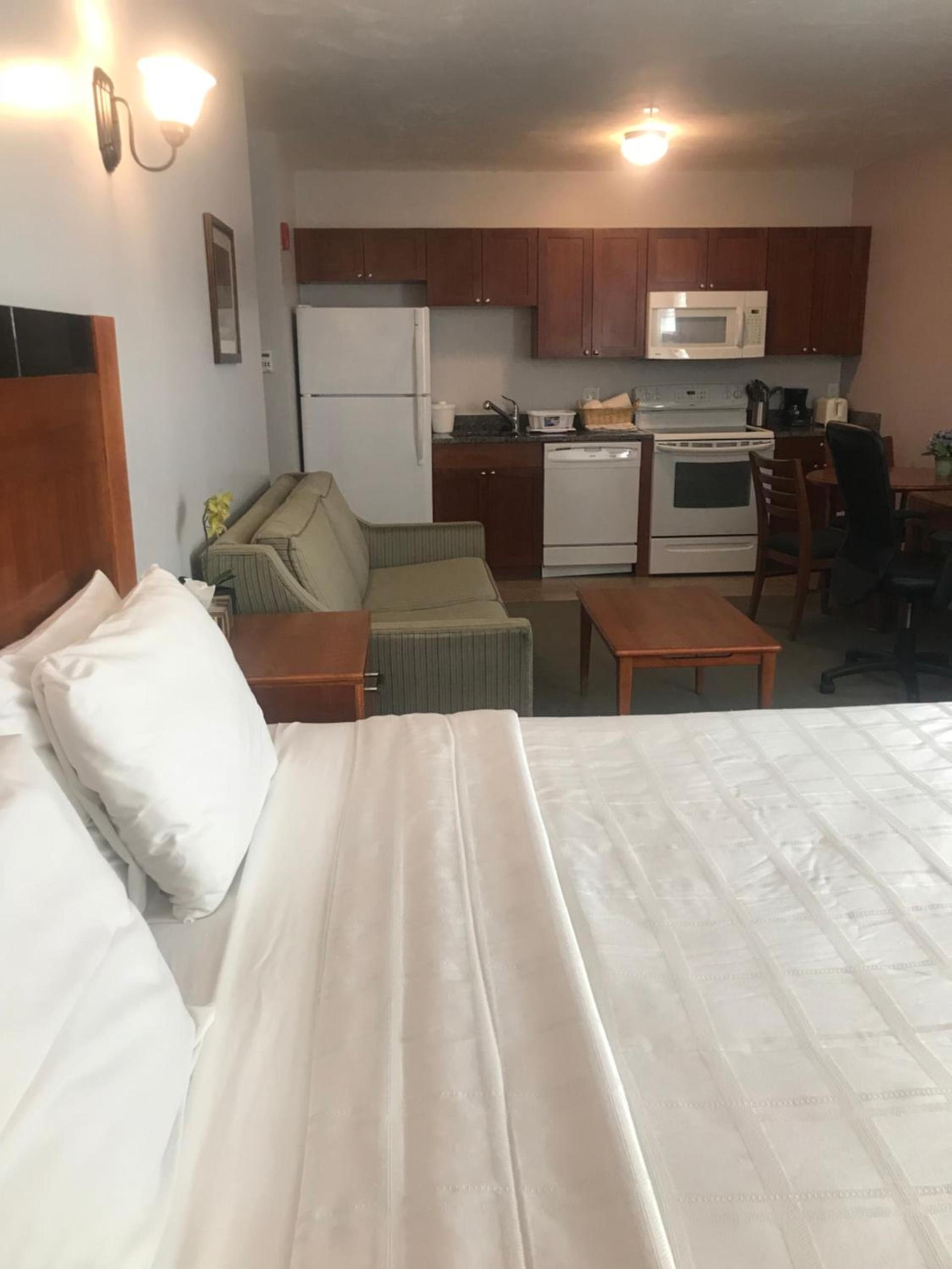 Crescent Suites Hotel photo 31