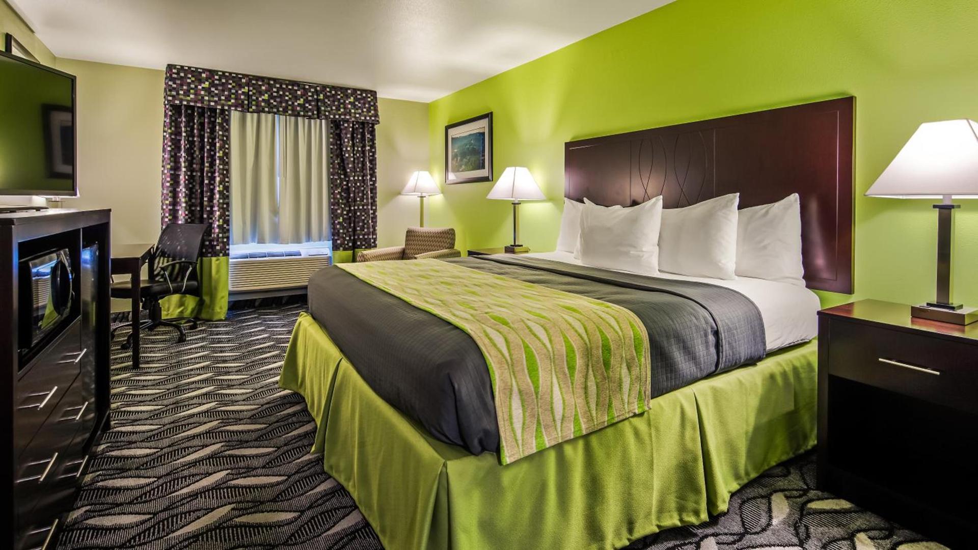 Best Western Mt. Vernon Inn photo 26
