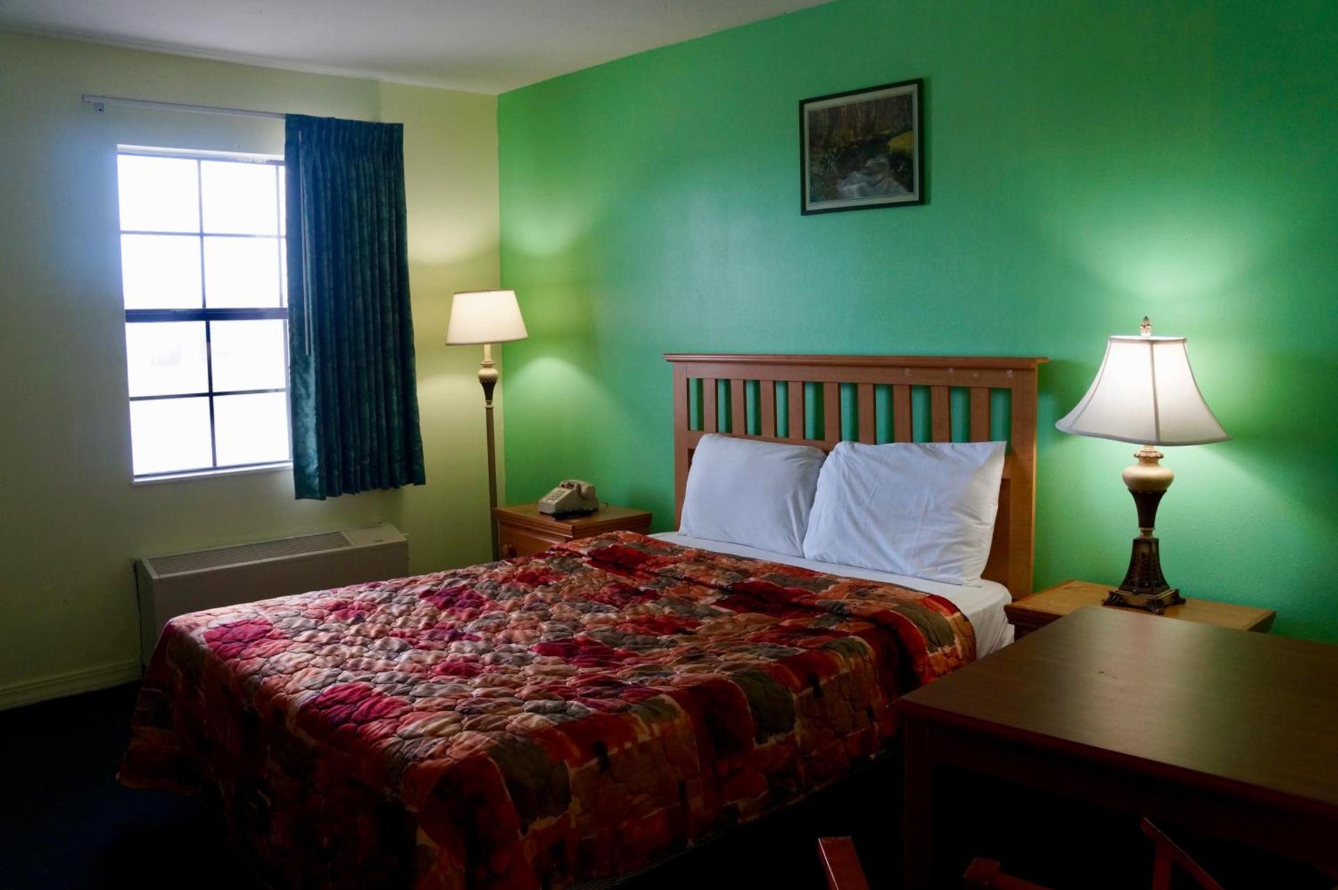 American Inn of Kinder photo 18