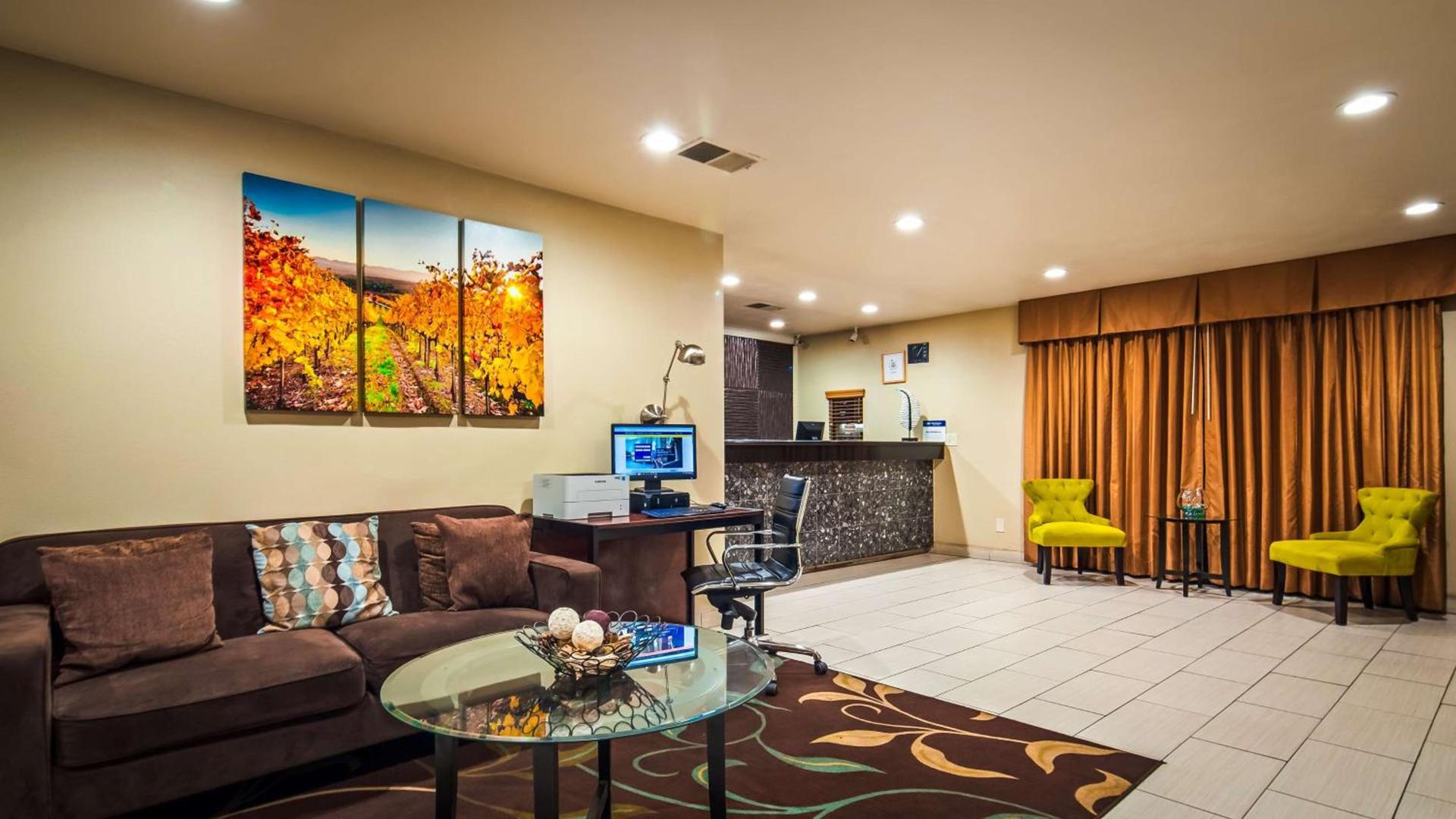 Best Western Heritage Inn photo 2