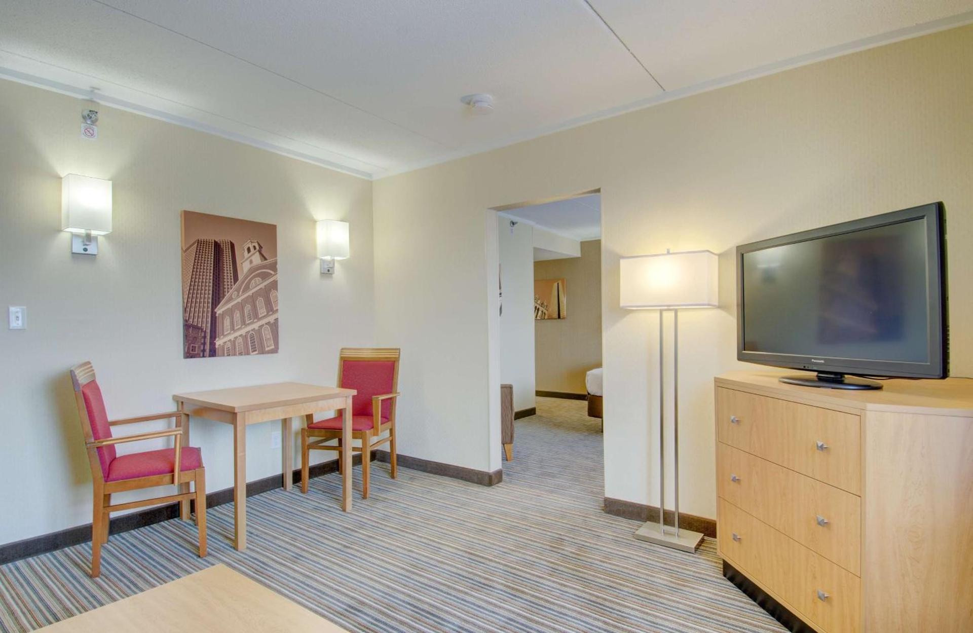 Best Western Royal Plaza Hotel and Trade Center photo 37