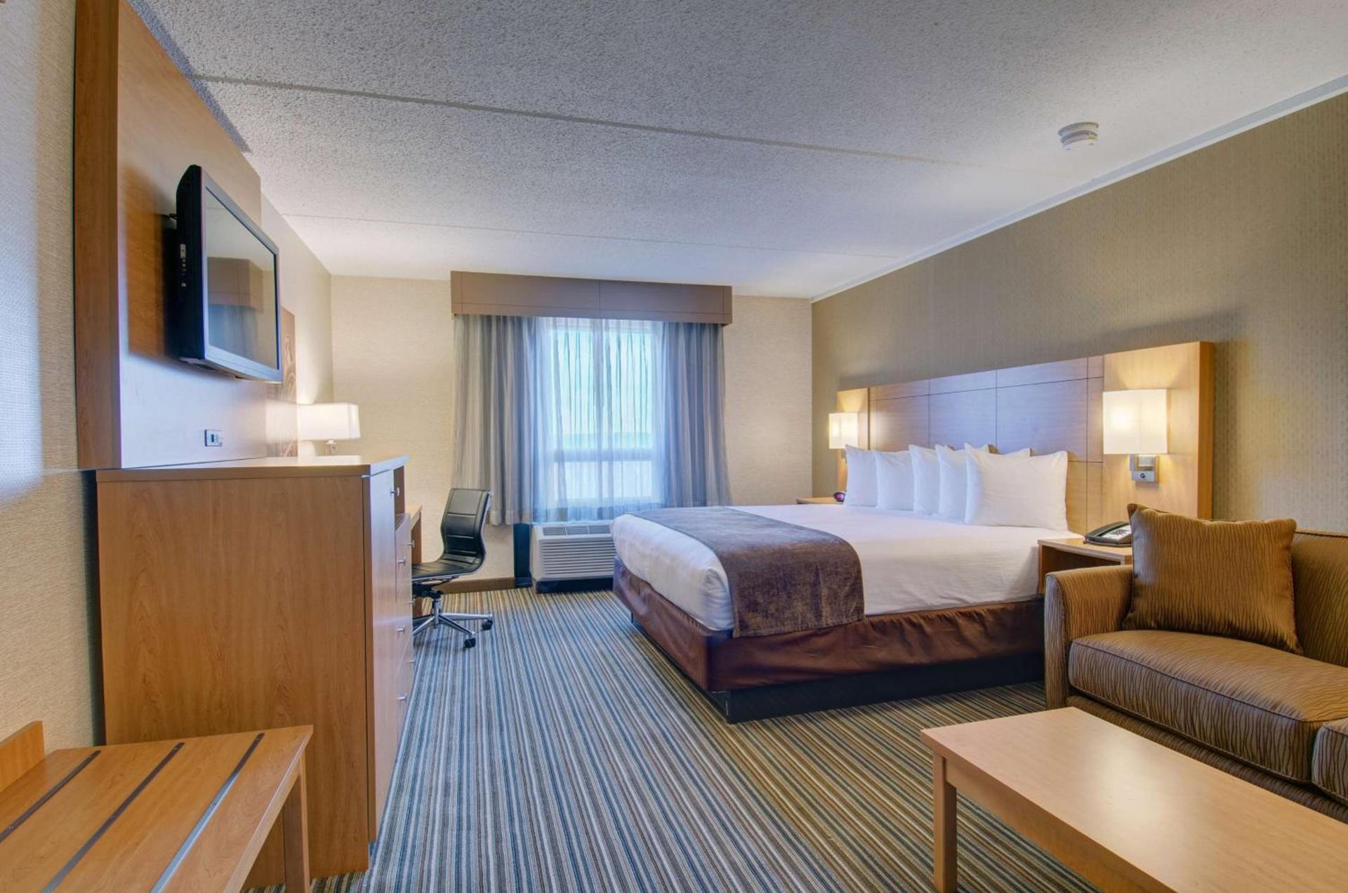Best Western Royal Plaza Hotel and Trade Center photo 54
