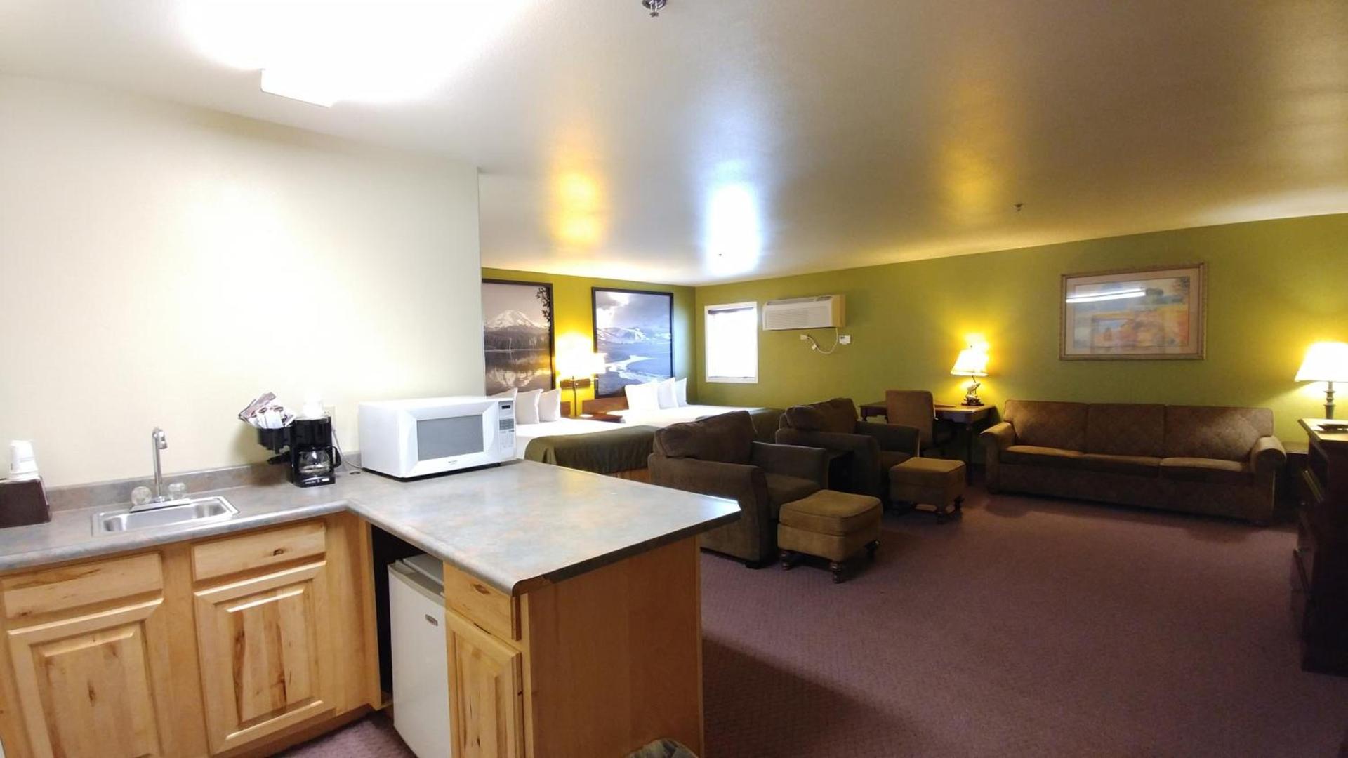 Super 8 by Wyndham McCall photo 26