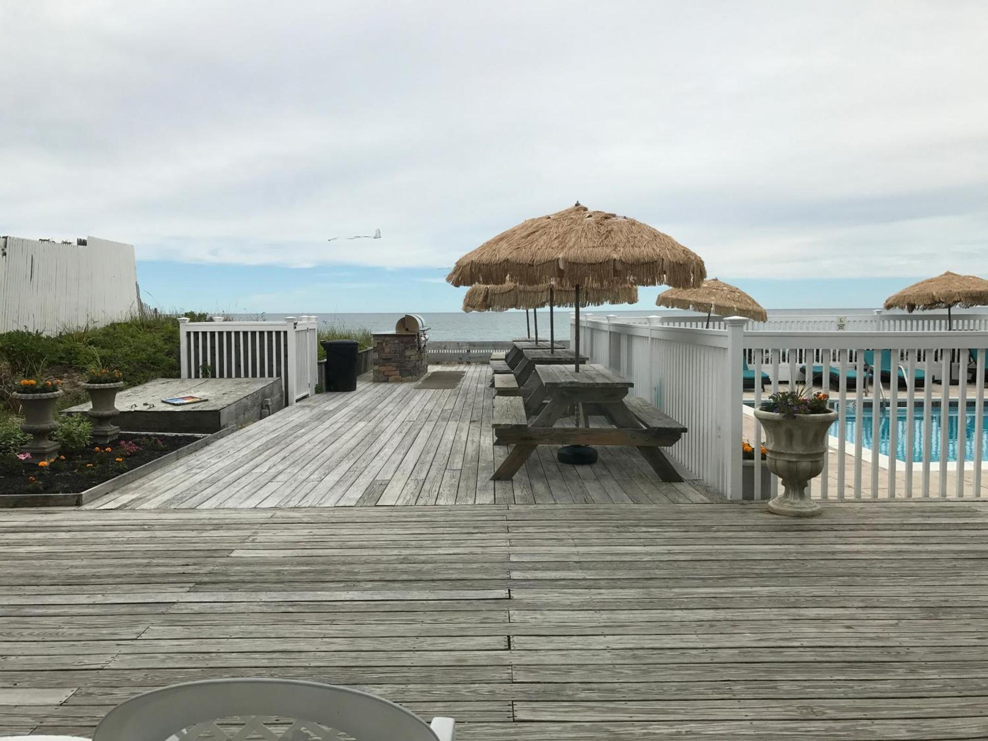 Ocean Surf Resort photo 4