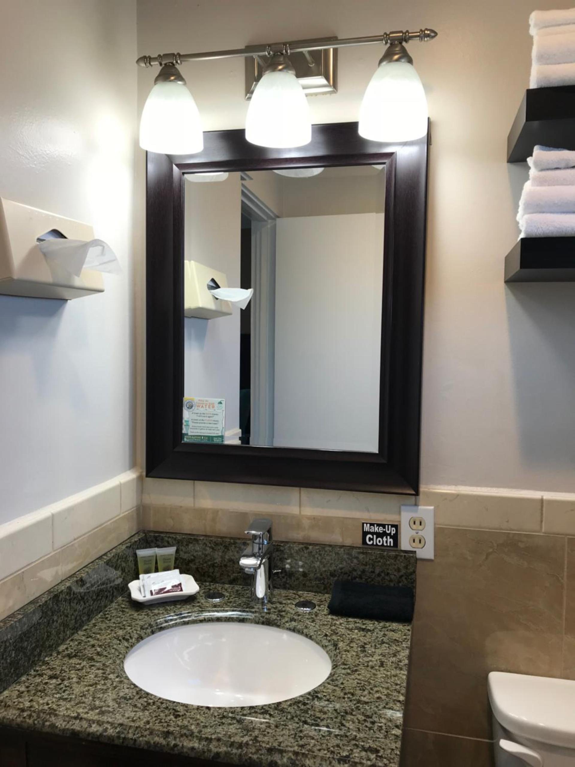 Morro Crest Inn photo 38