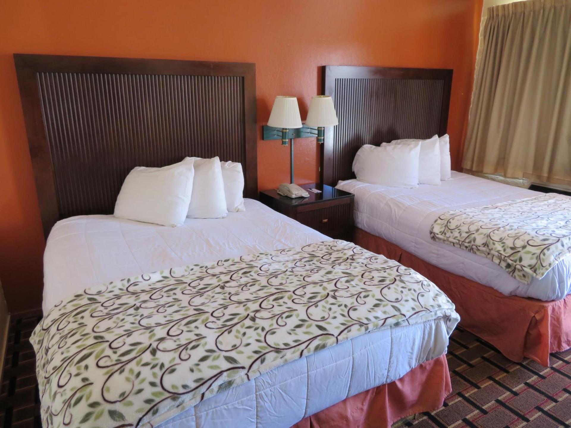 Royal Crest Motel photo 9