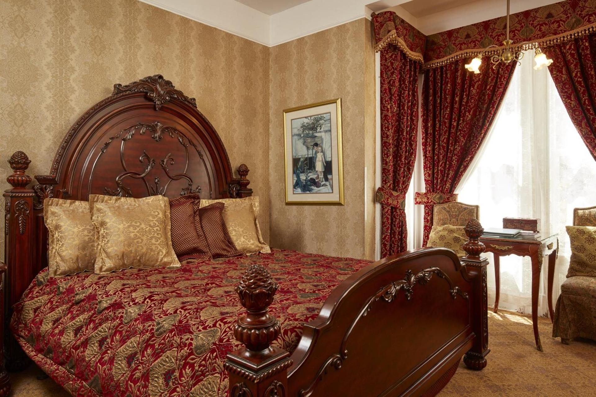 Queen Anne photo 93