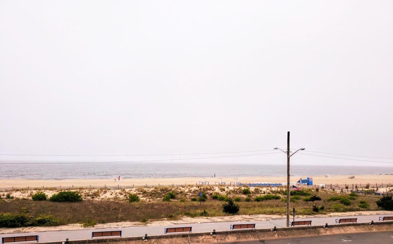 Avondale by the Sea photo 13