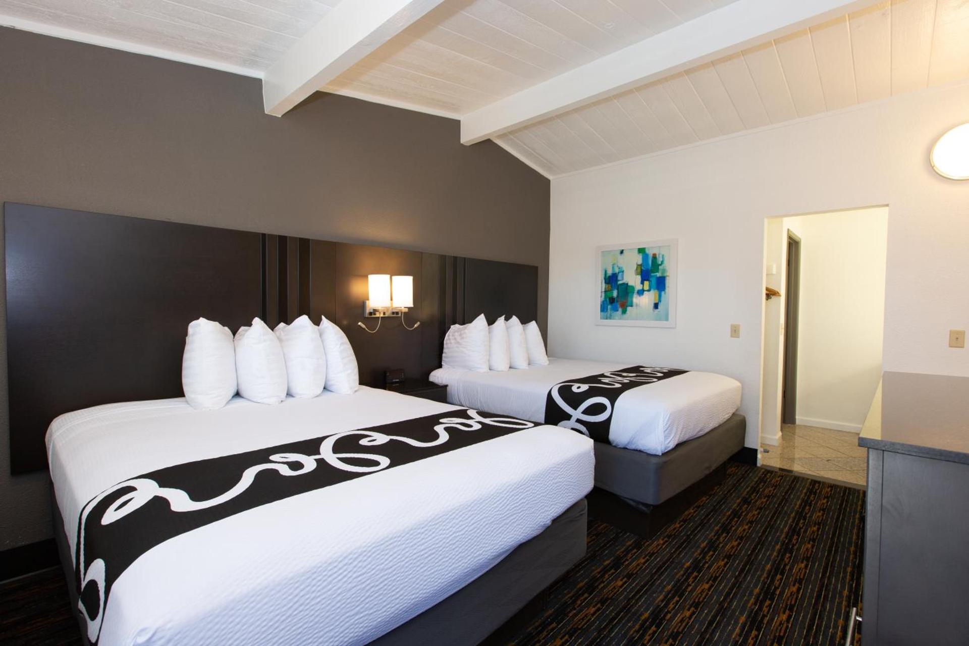 SureStay Hotel by Best Western Seaside Monterey photo 59