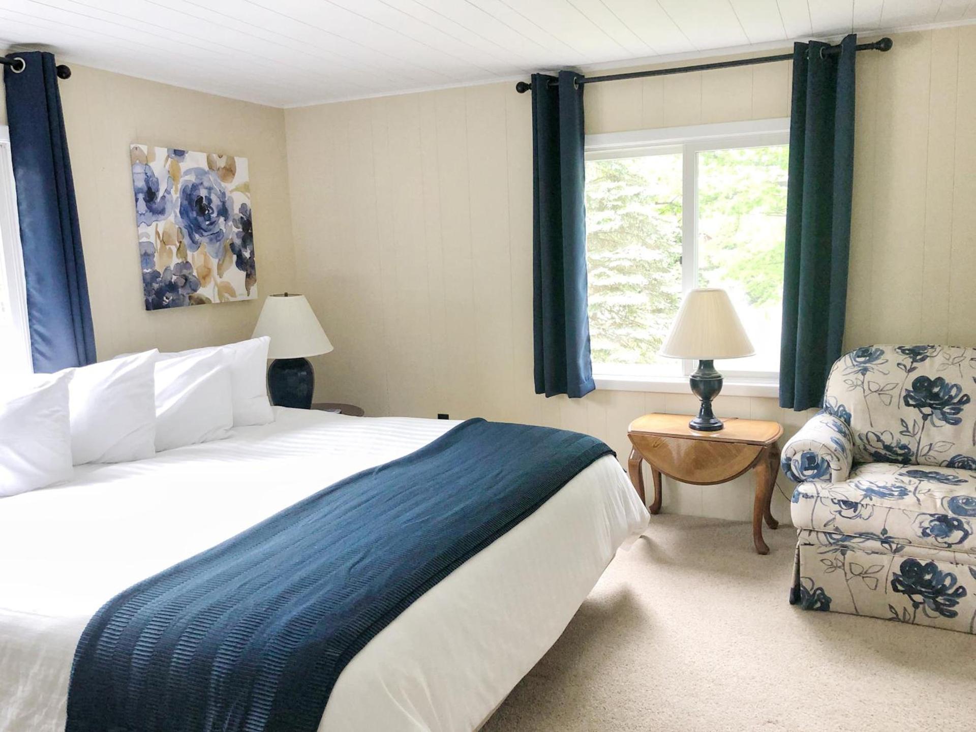 Churchill Pointe Inn photo 8