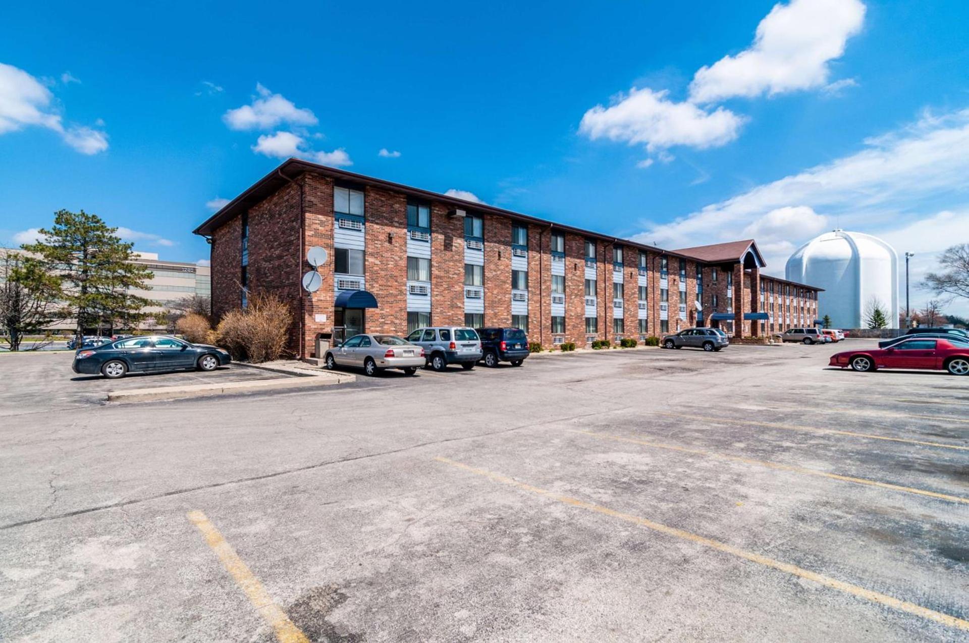 Motel 6-Naperville, IL photo 2