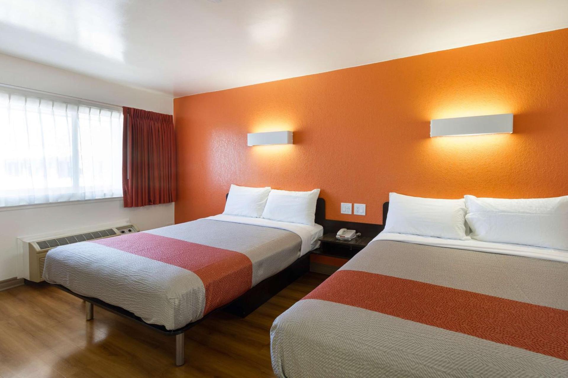 Motel 6-Claremont, CA photo 13