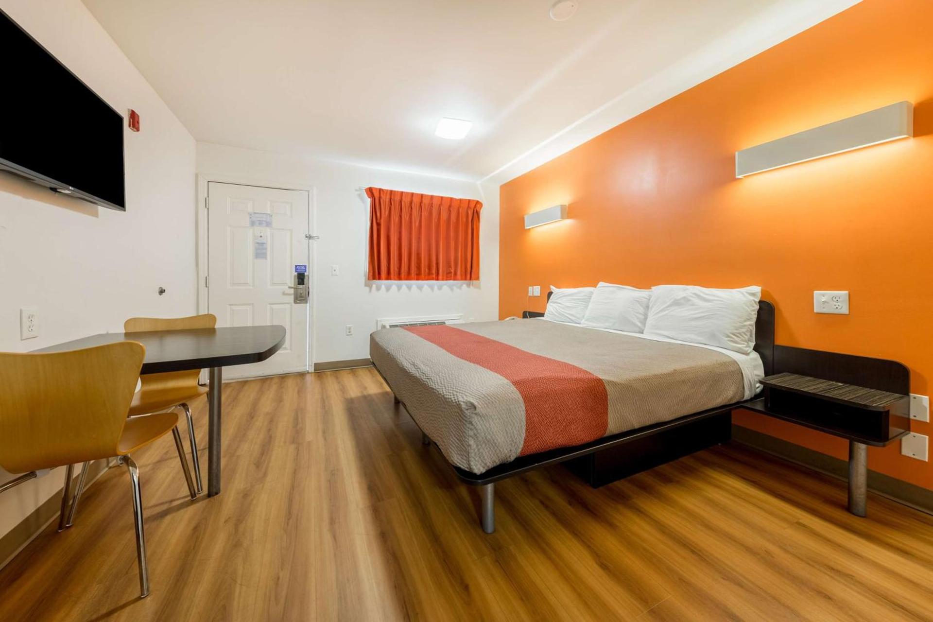 Motel 6-Greenville, SC photo 14