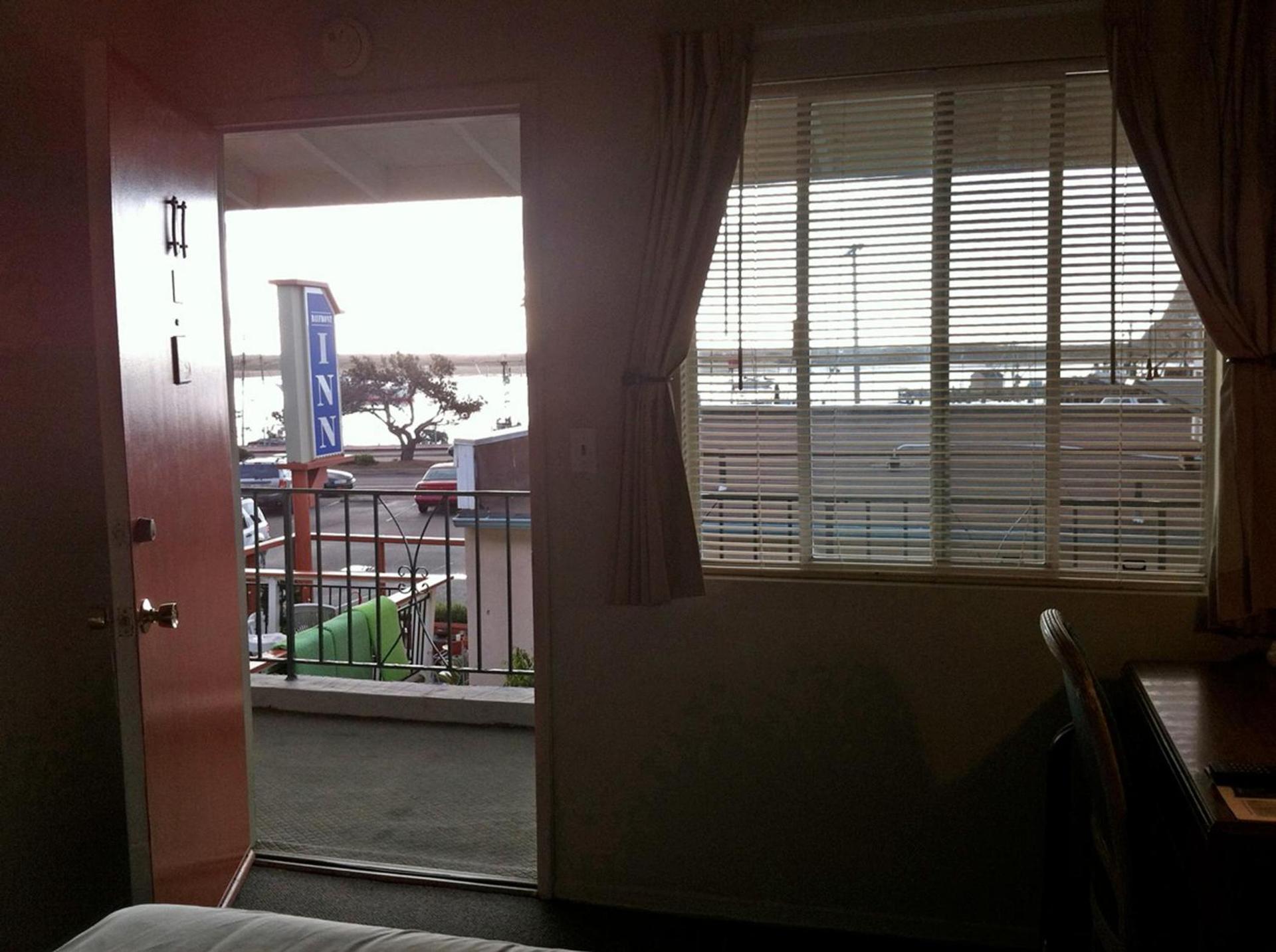 Bayfront Inn photo 32