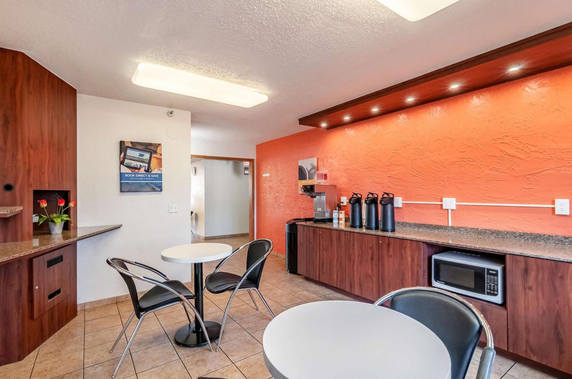 Motel 6-Naperville, IL photo 15