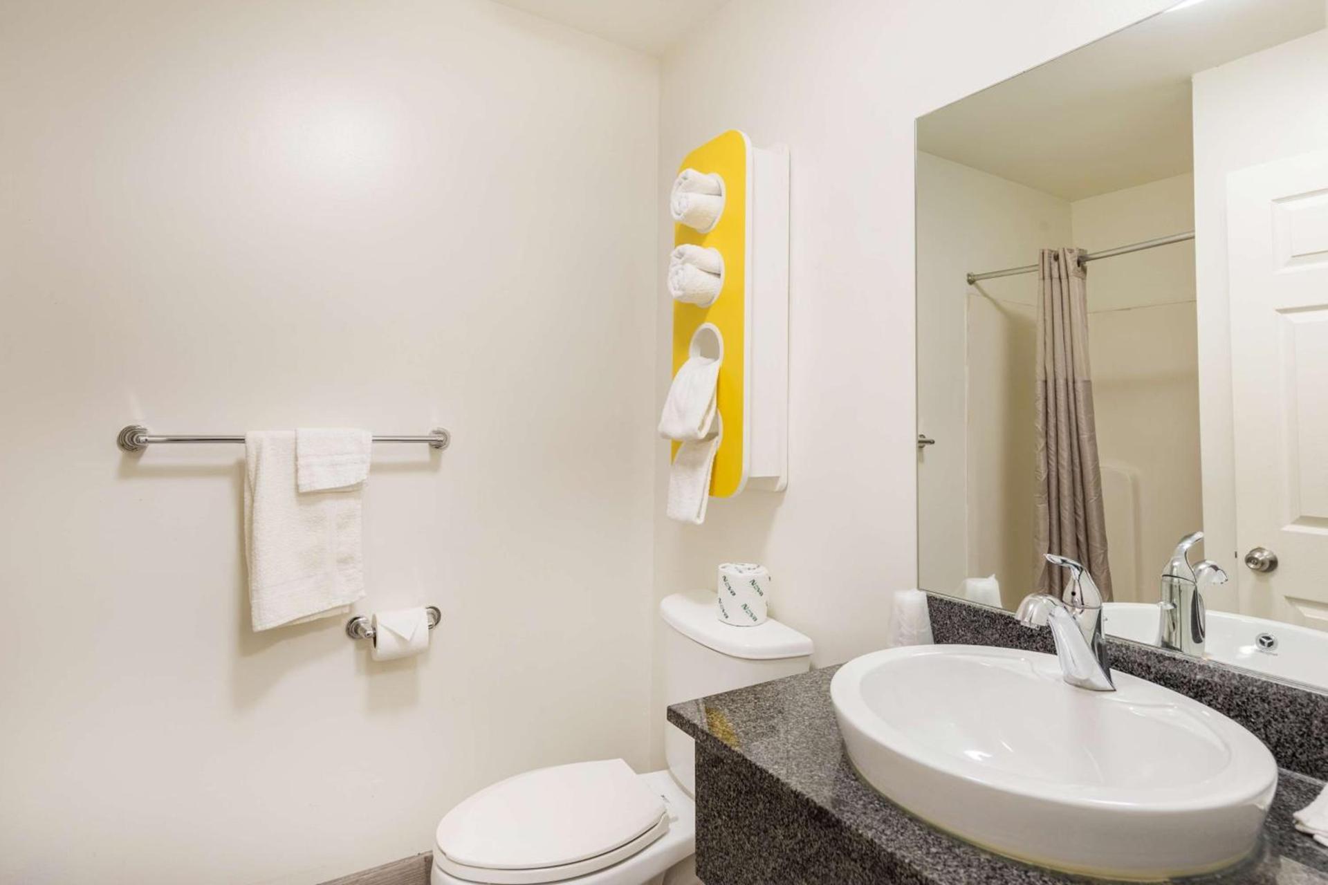 Motel 6-Greenville, SC photo 22