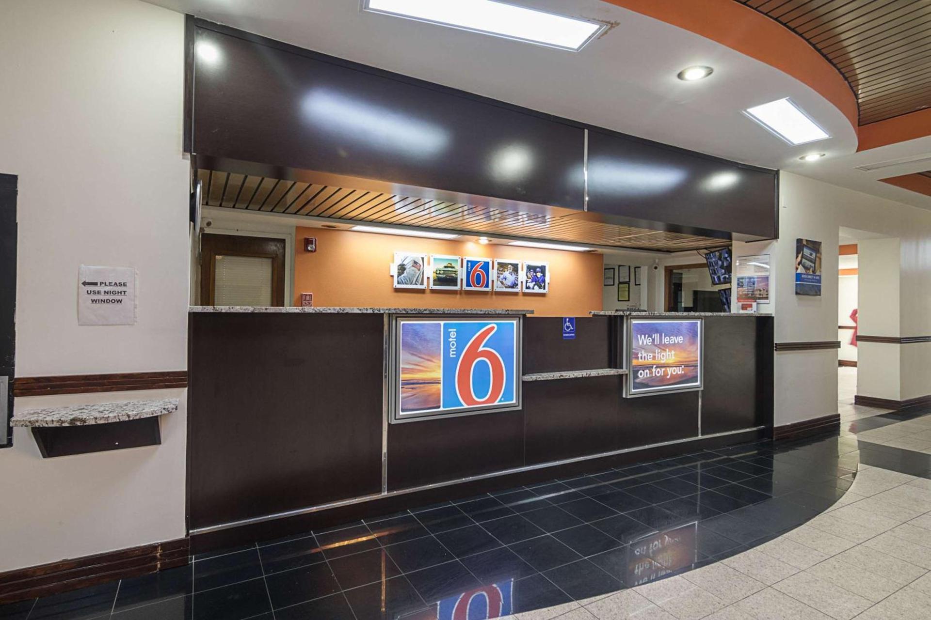 Motel 6-Decatur, GA photo 27