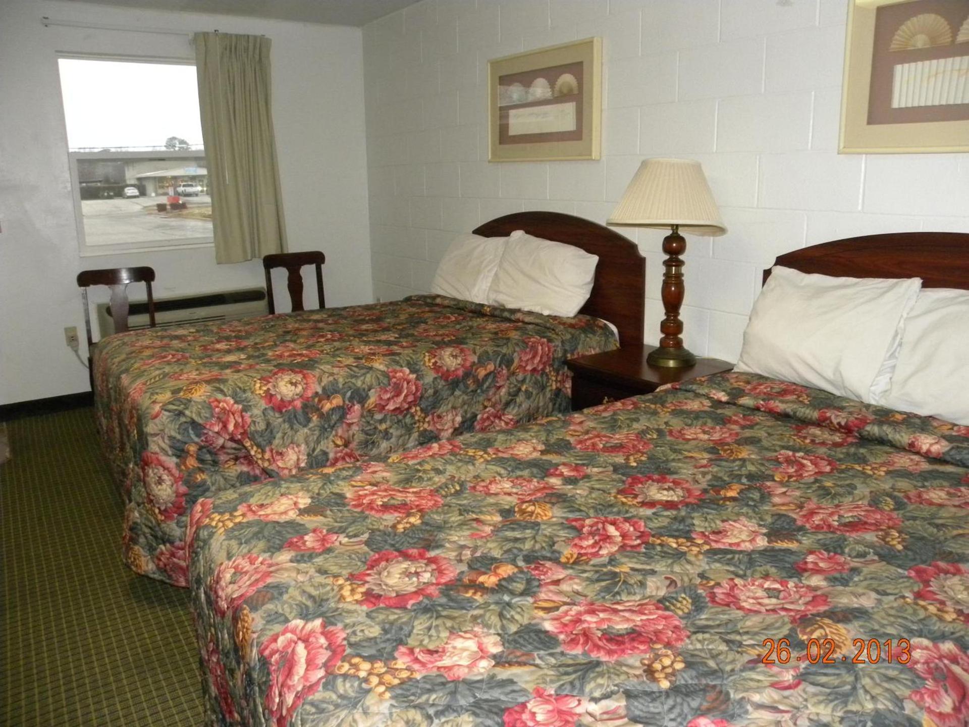 Guest Inn Rogers photo 67