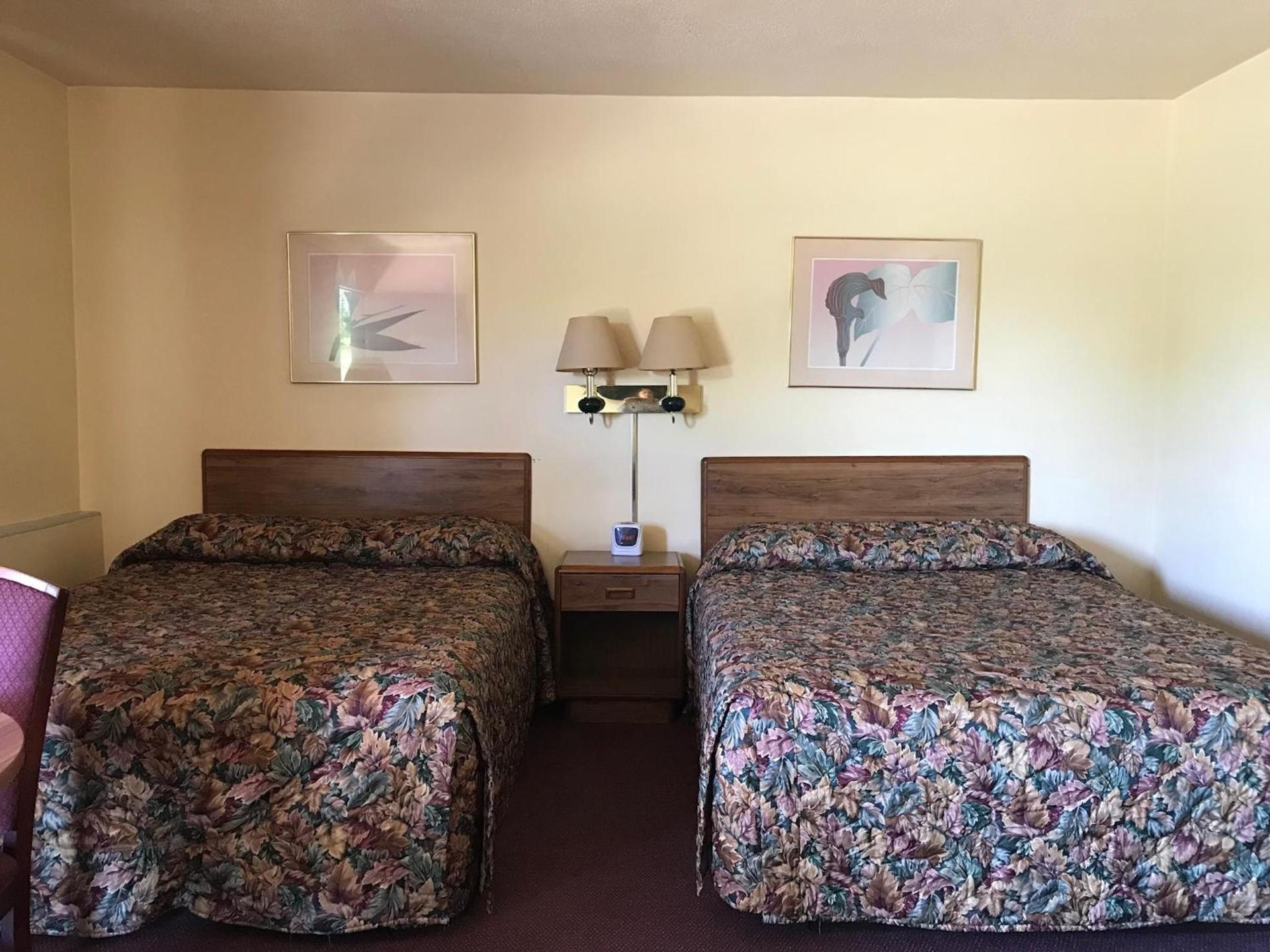 Allenwood Motel photo 2
