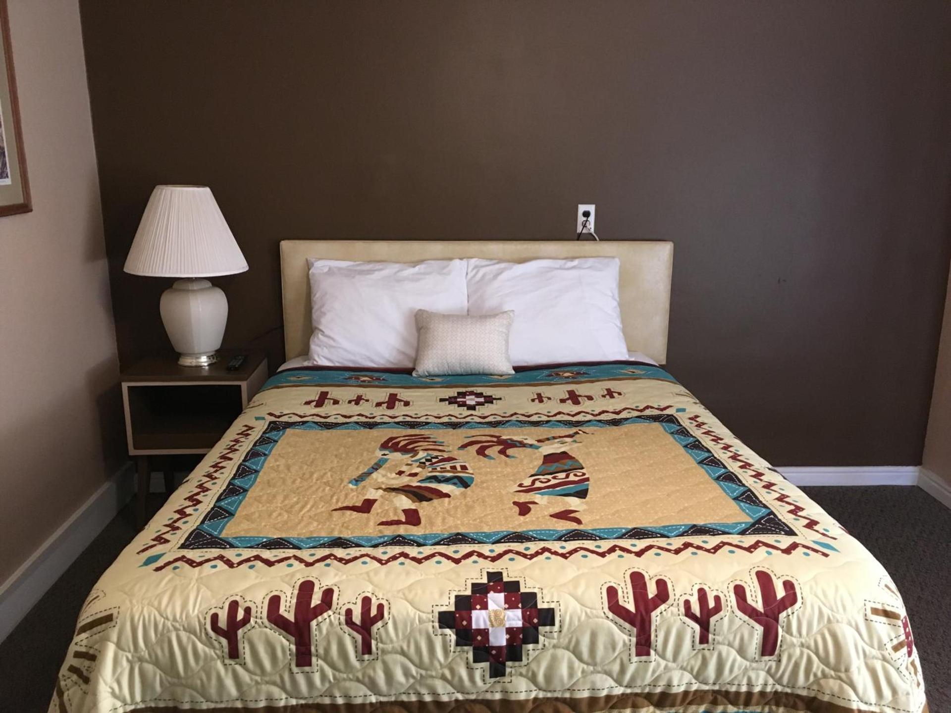 Sun -N- Sand Motel photo 19