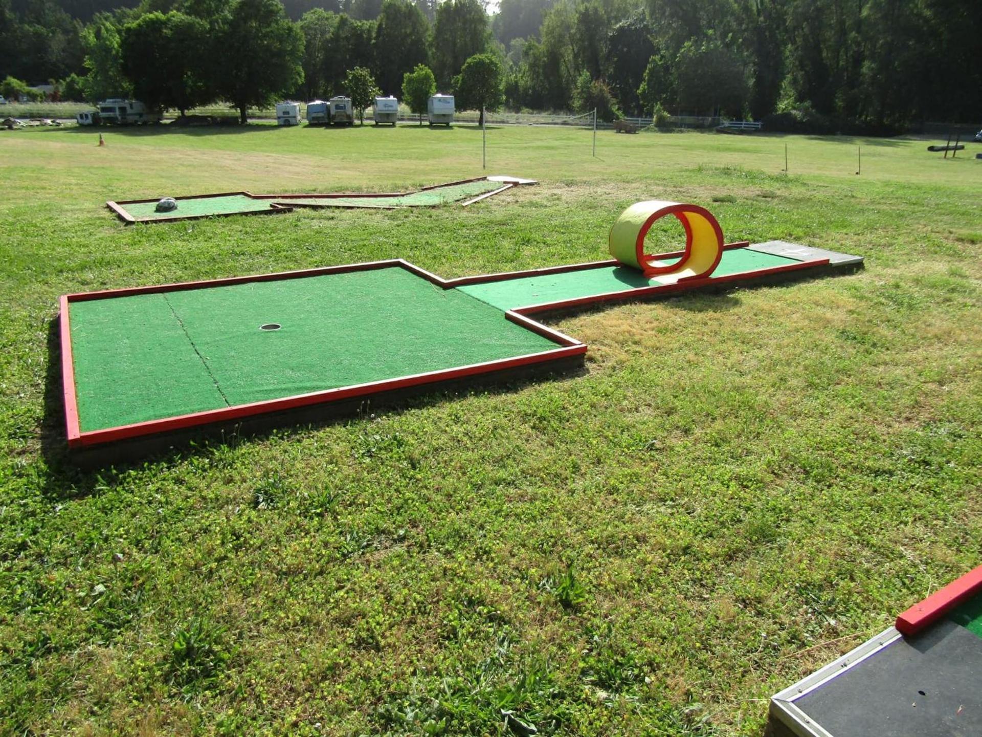 Dean Creek Resort photo 15