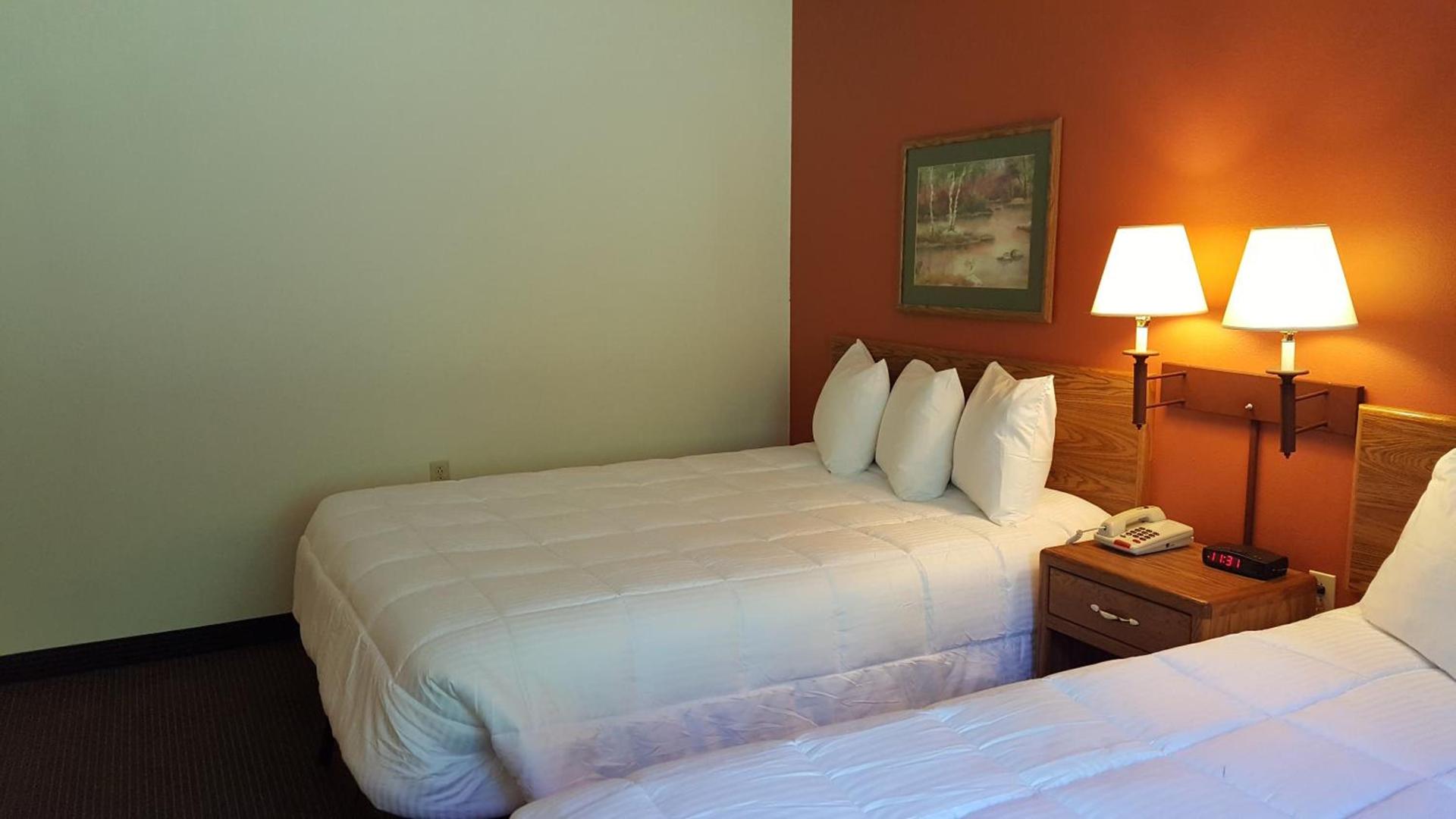Motel 6 Norway MI photo 33