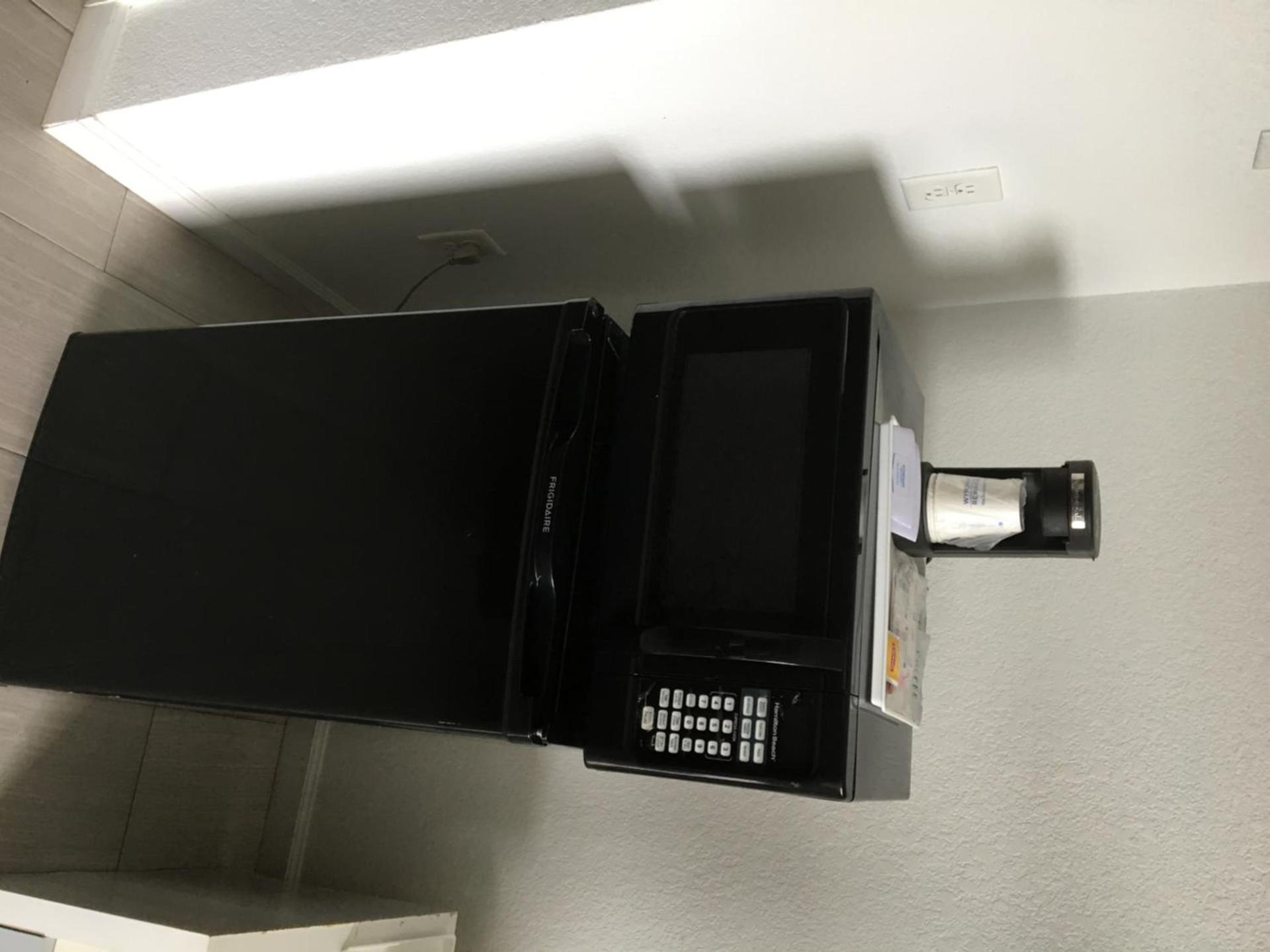 Arya Blu Inn and Suites photo 16