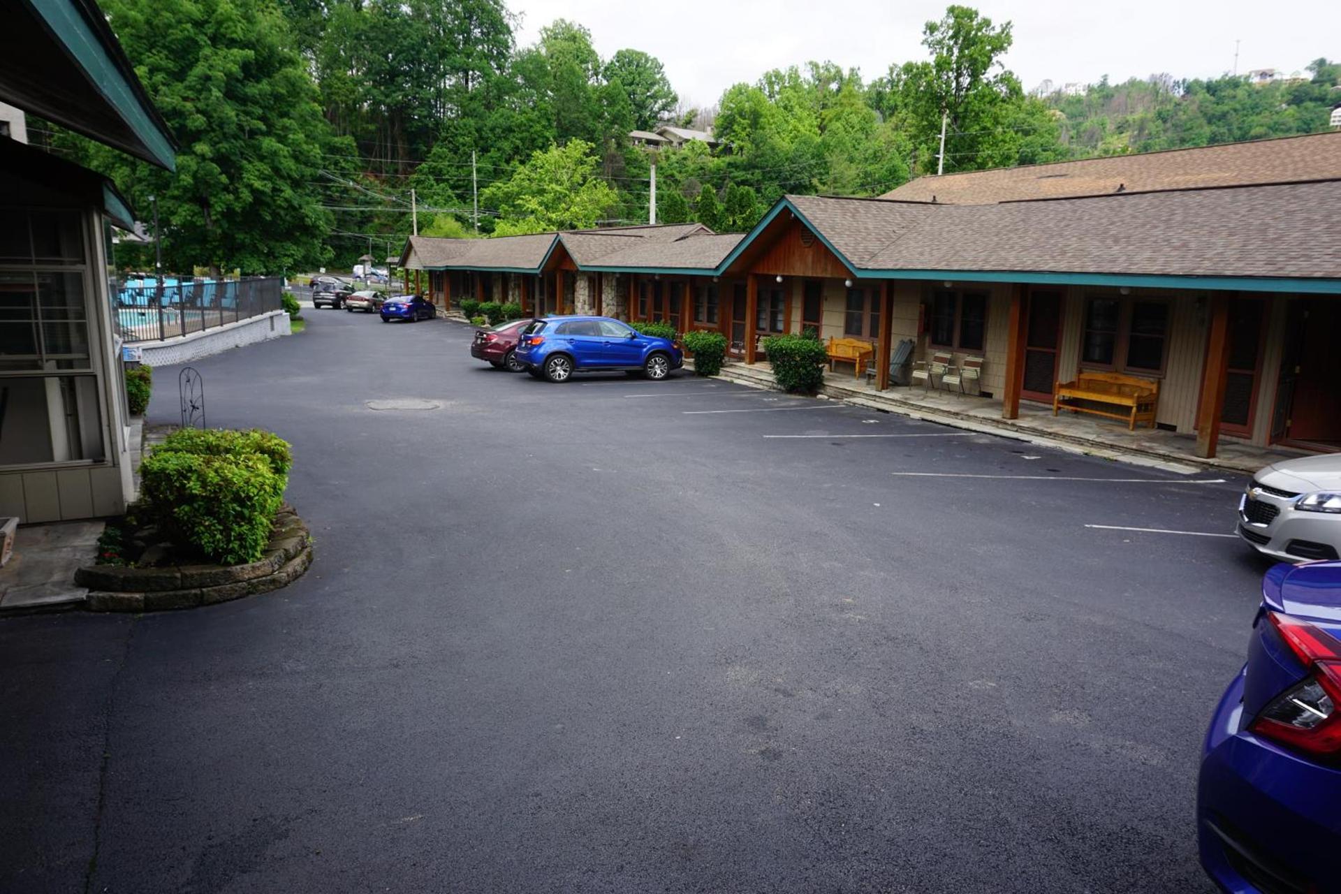 Marshall's Creek Rest Motel photo 66