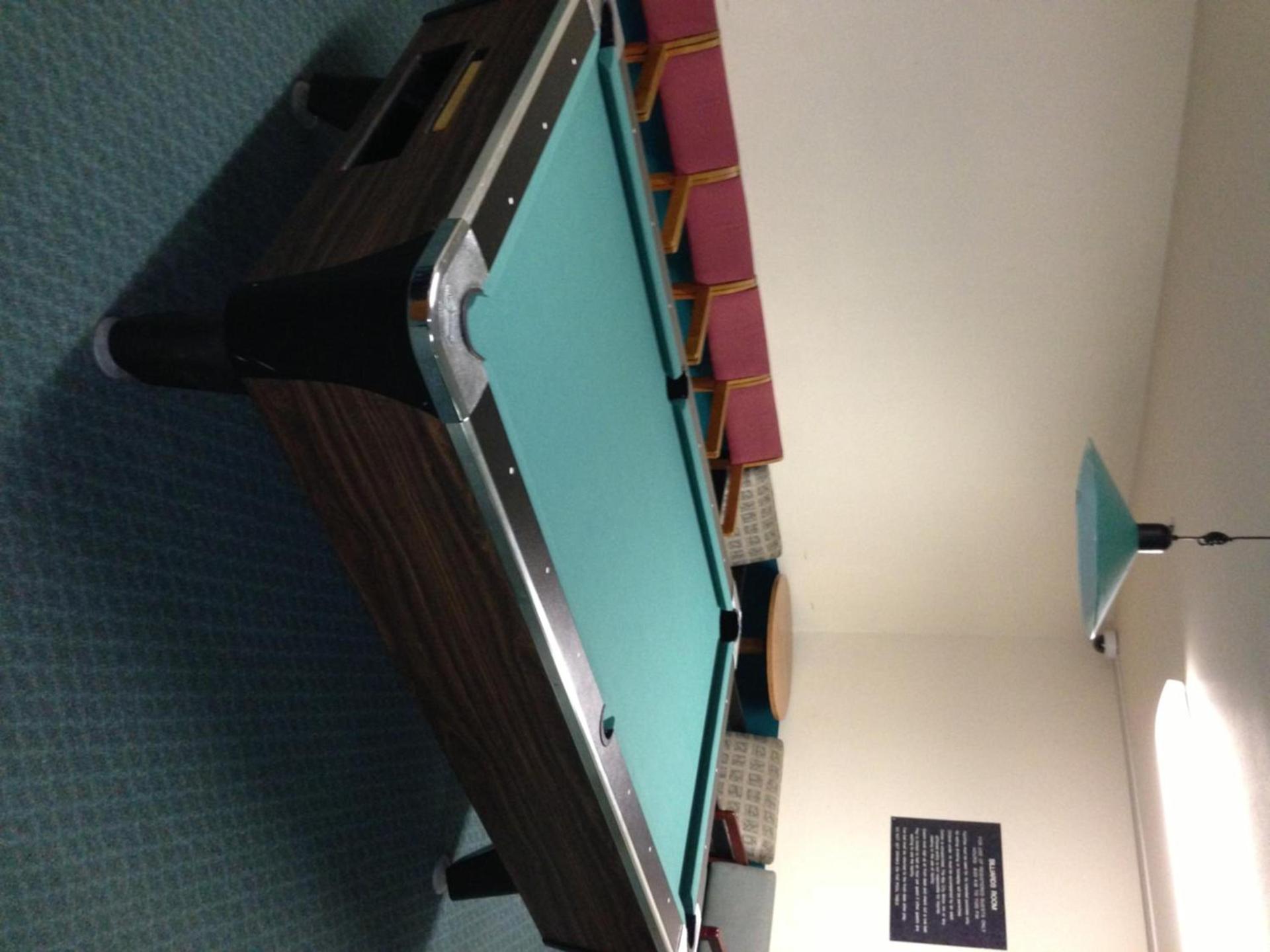 Bay City Inn photo 3