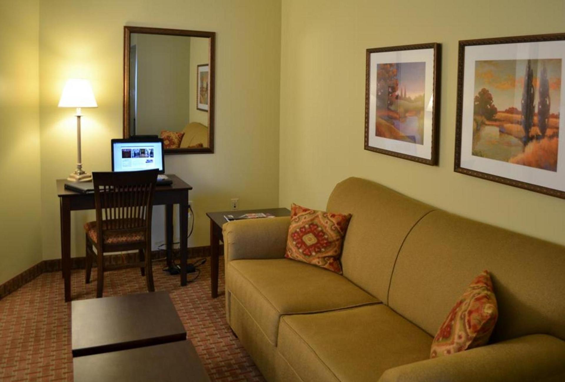 Euro-Suites Hotel photo 13