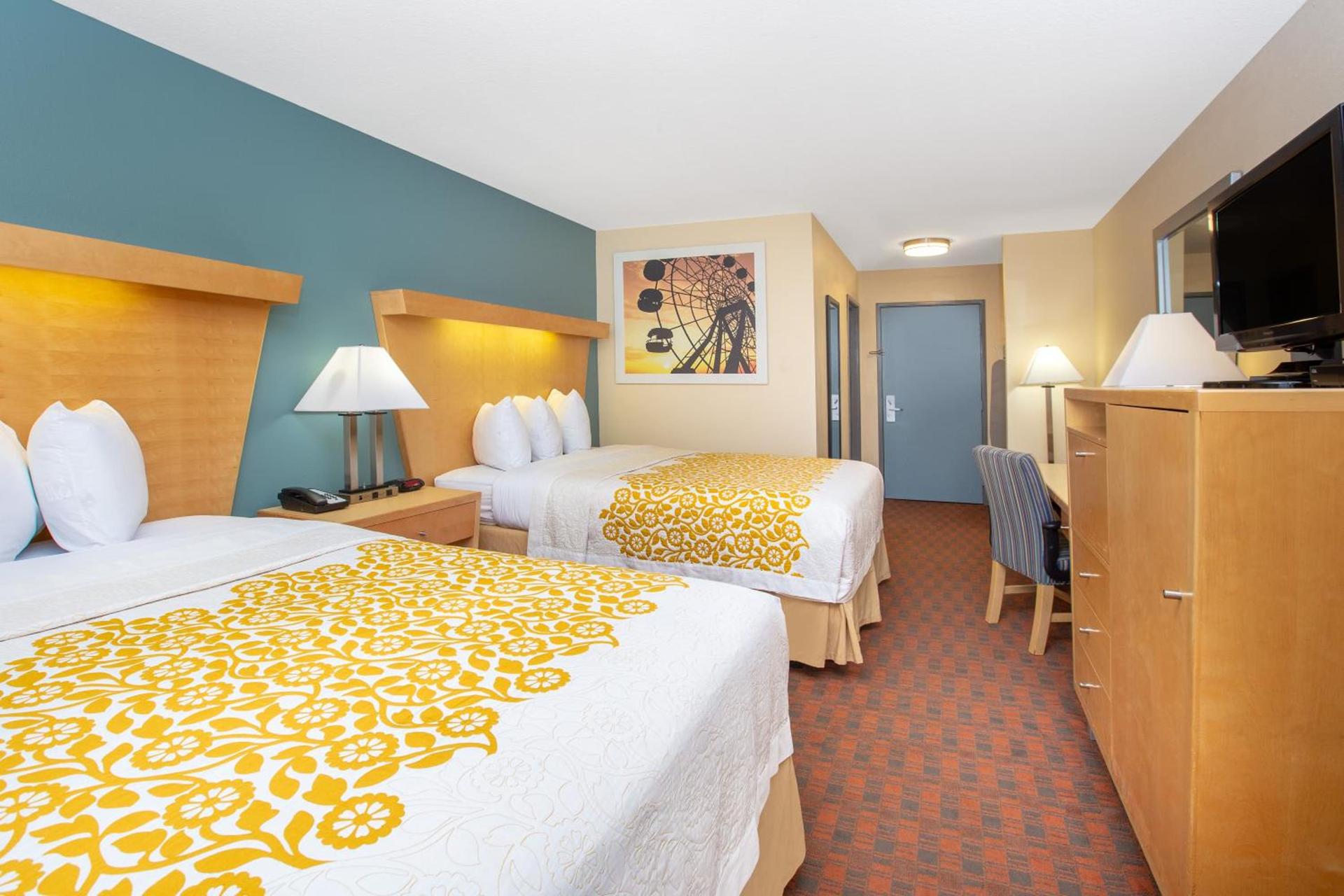 Days Inn by Wyndham Woodland photo 22
