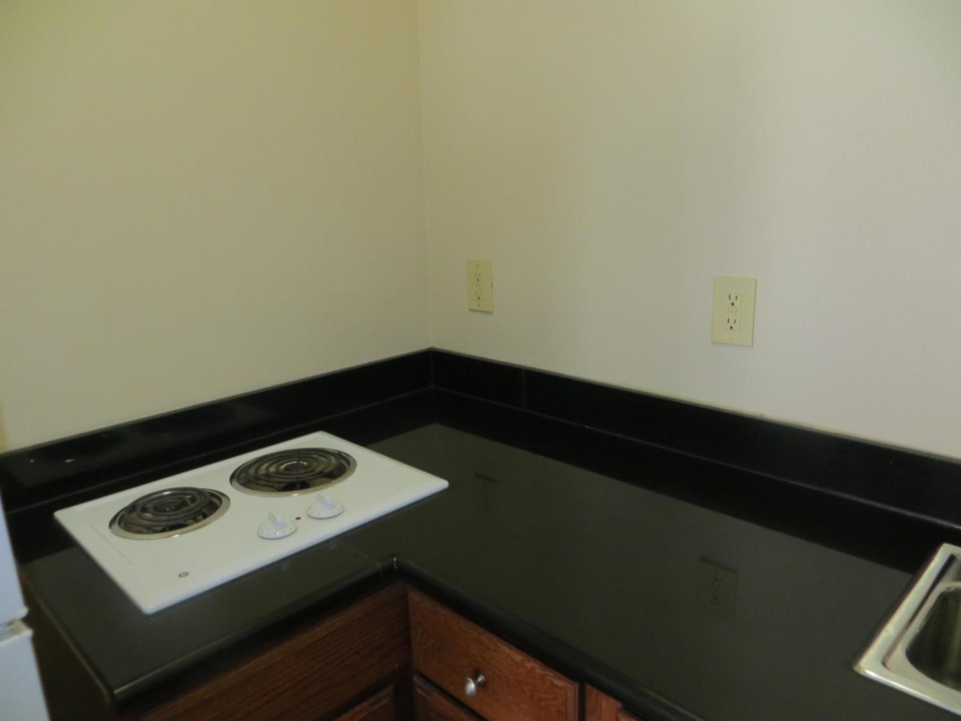 Palace Inn Westheimer photo 20