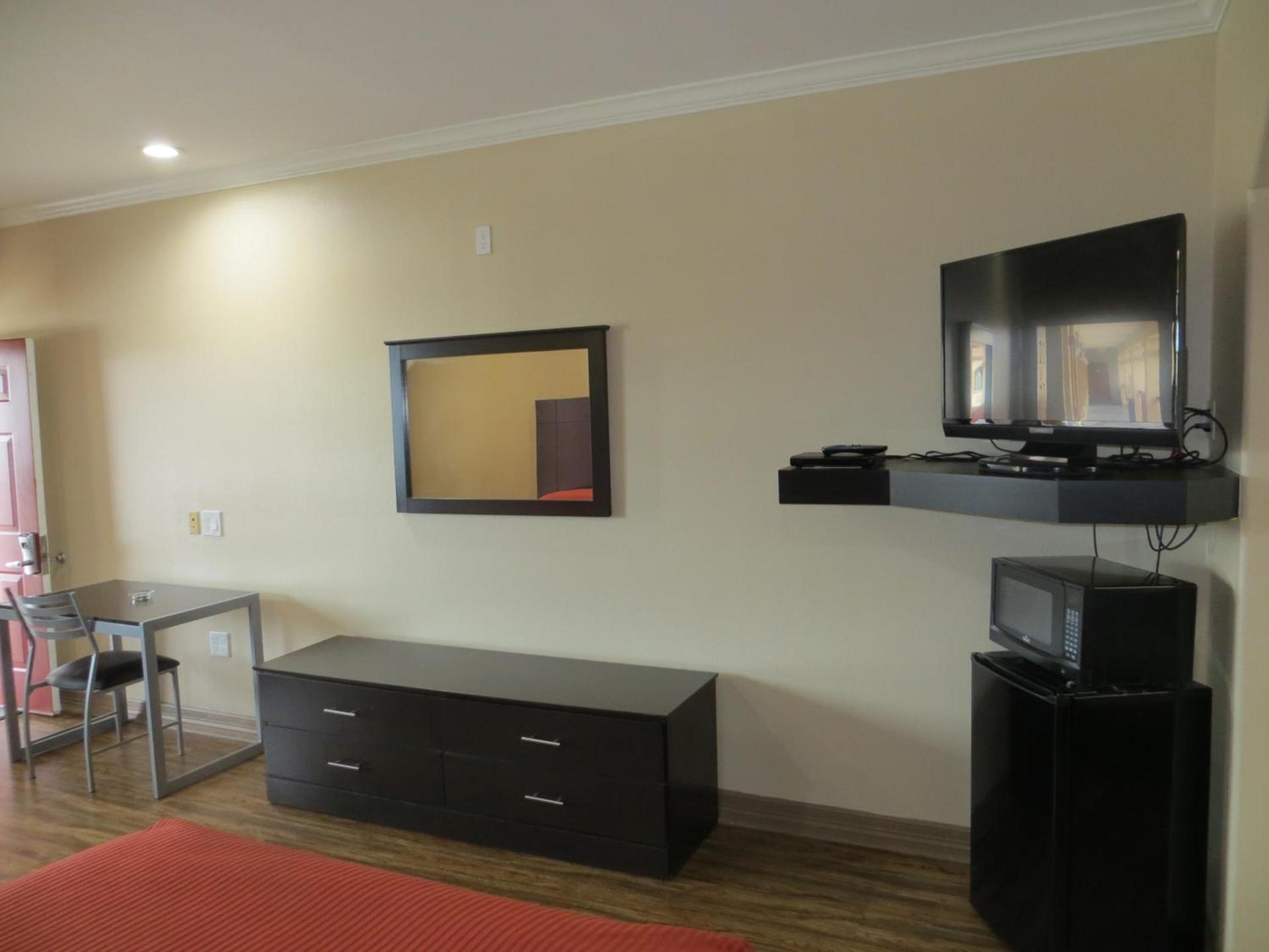 Palace Inn Westheimer photo 21