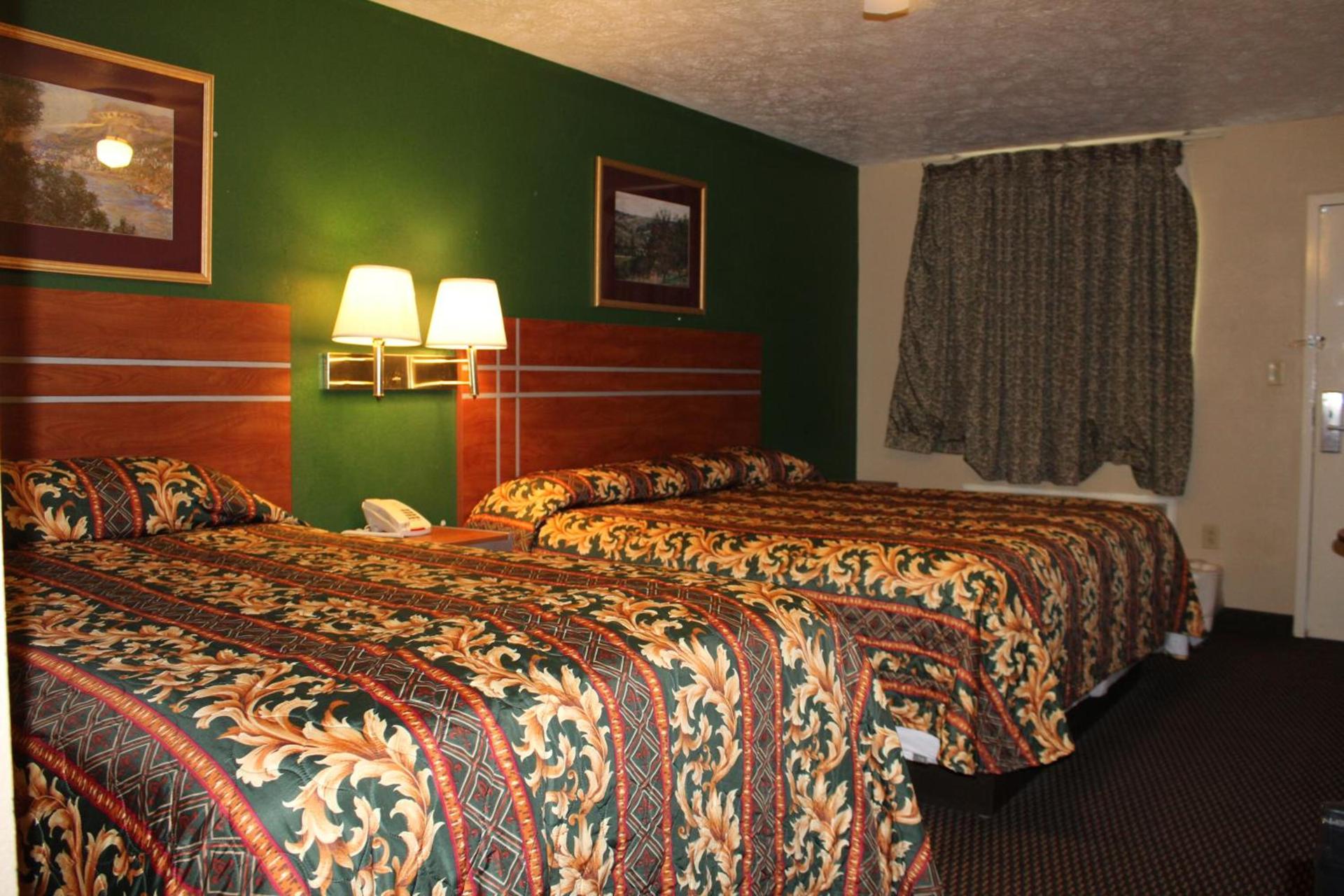 Apple Annie's Inn photo 14