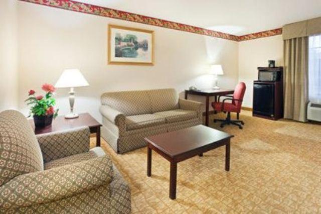 Holiday Inn Express Winston-Salem by IHG photo 5