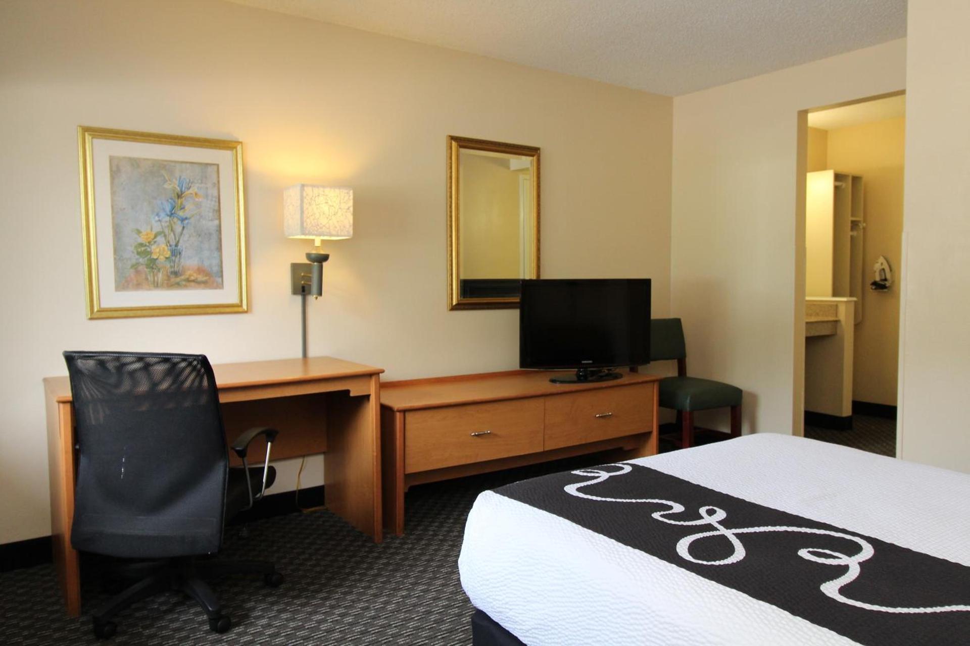 La Quinta by Wyndham Tampa Fairgrounds - Casino photo 2