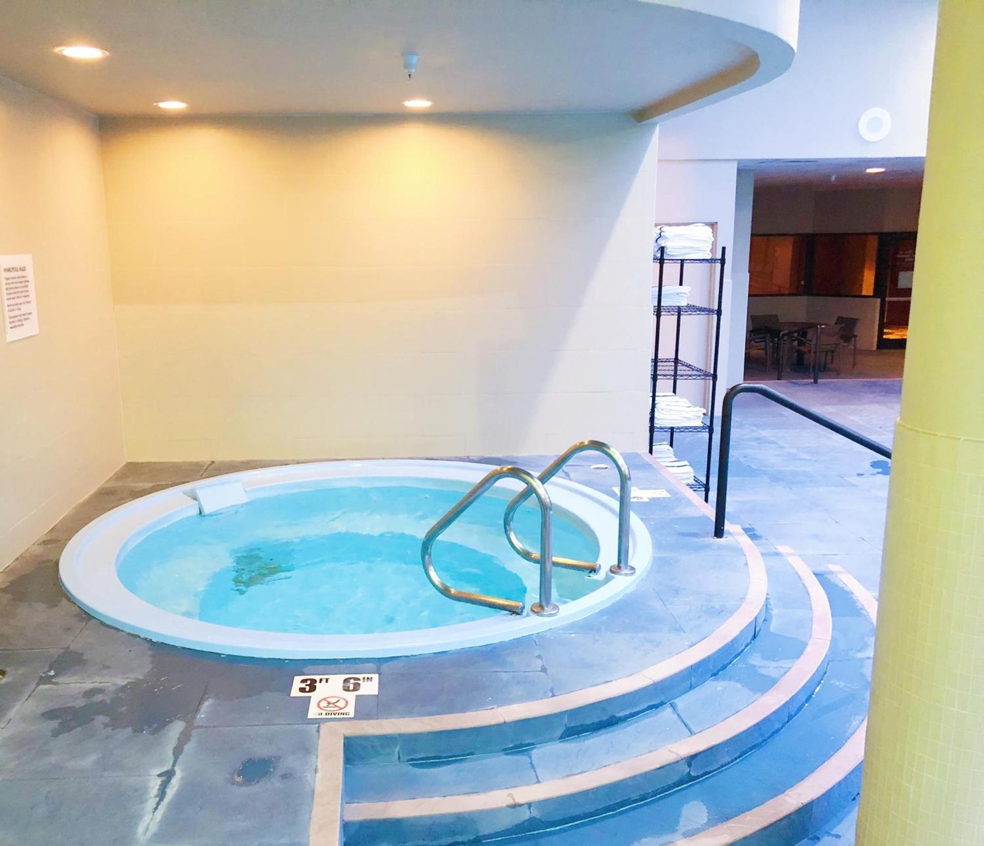 Radisson Hotel Bismarck photo 33