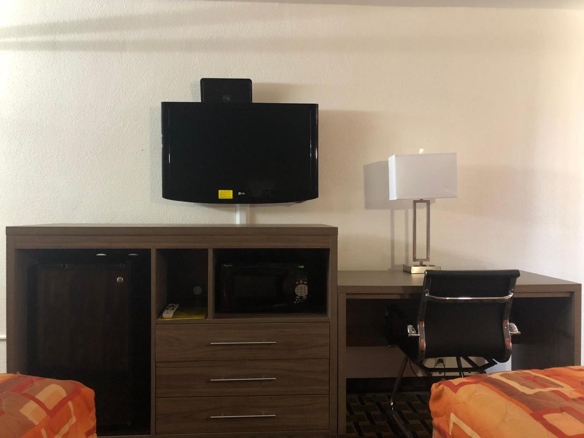 Mid Continent Inn photo 2