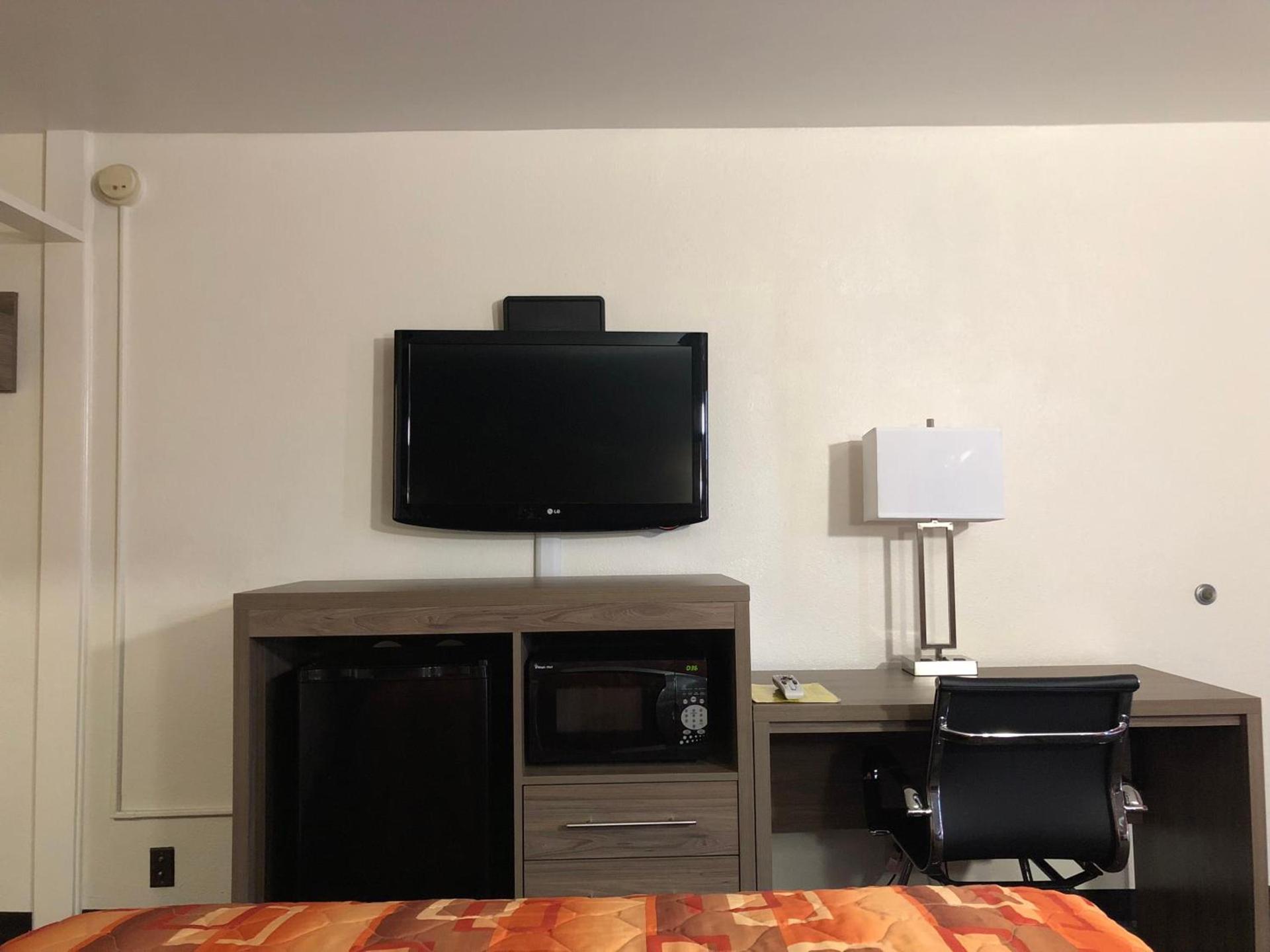 Mid Continent Inn photo 4
